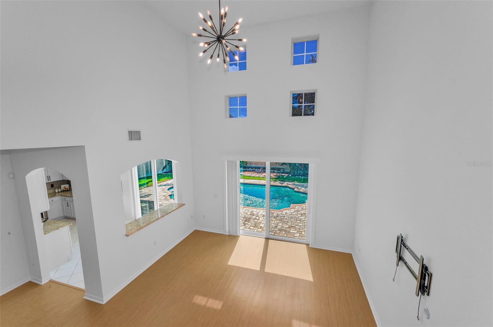 Image 33 of 72 For 3002 Savannah Oaks Circle