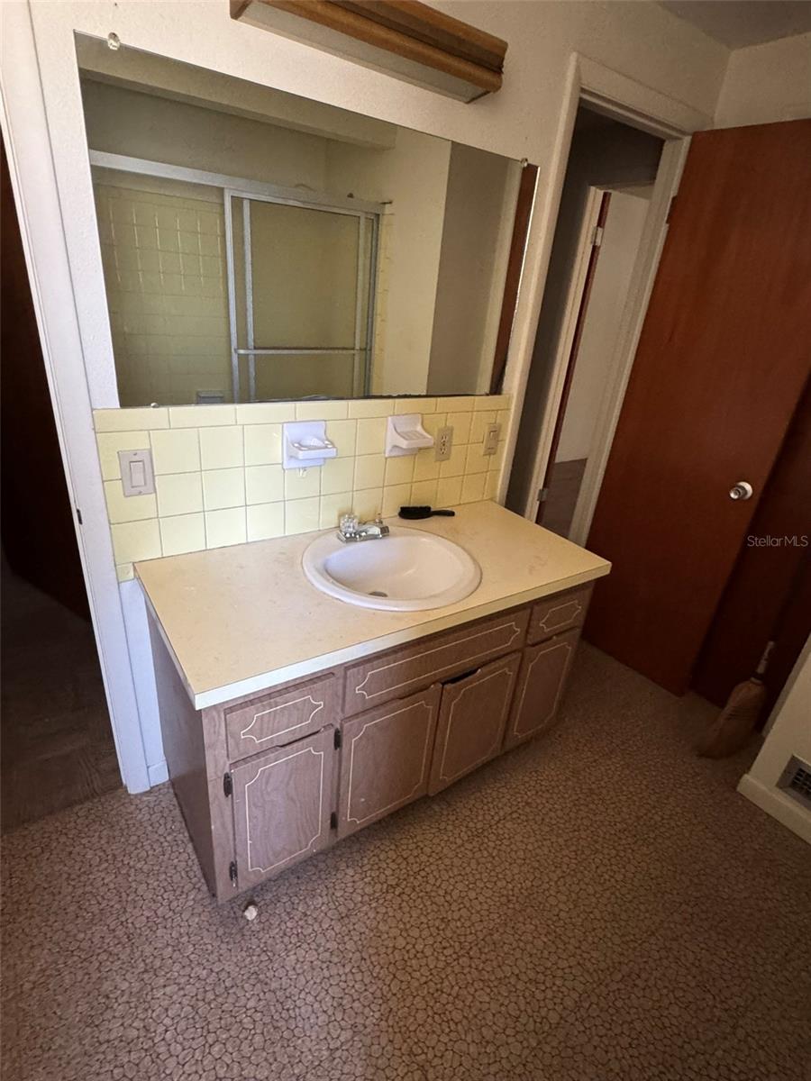 Image 45 of 60 For 8244 125th Street