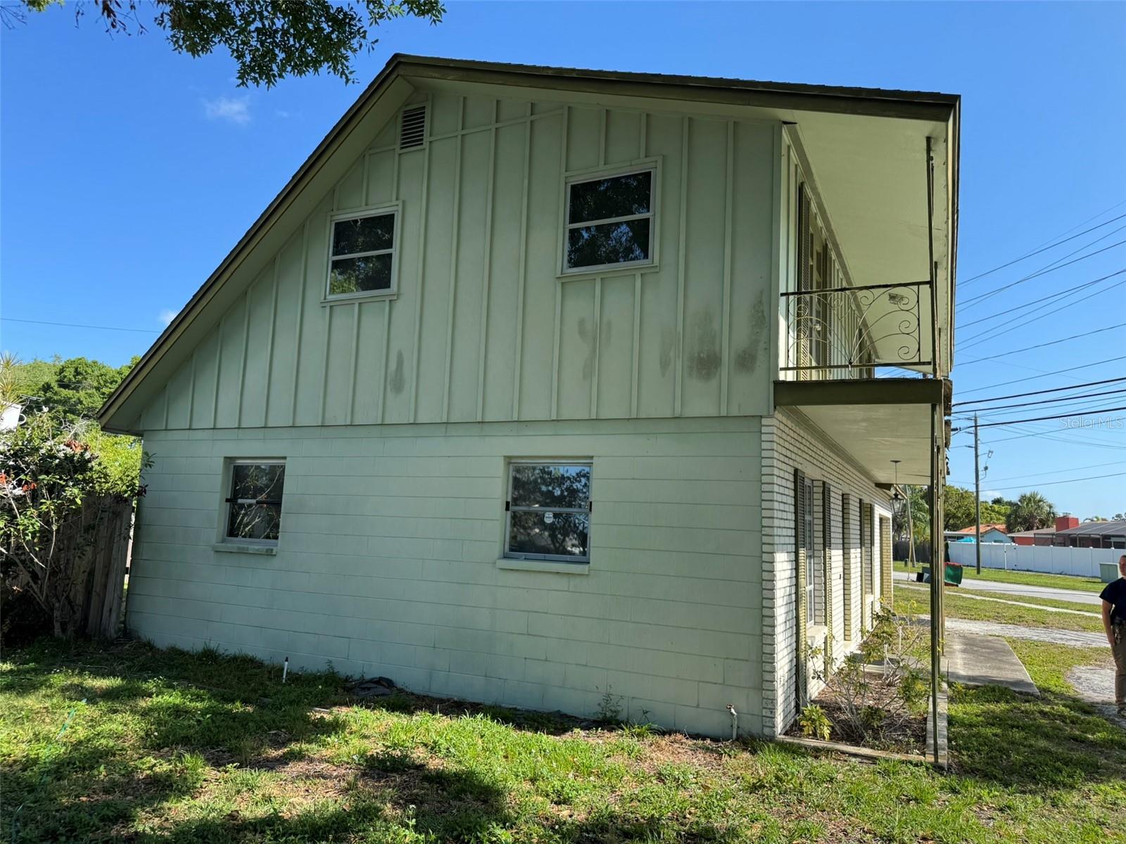 Image 7 of 60 For 8244 125th Street