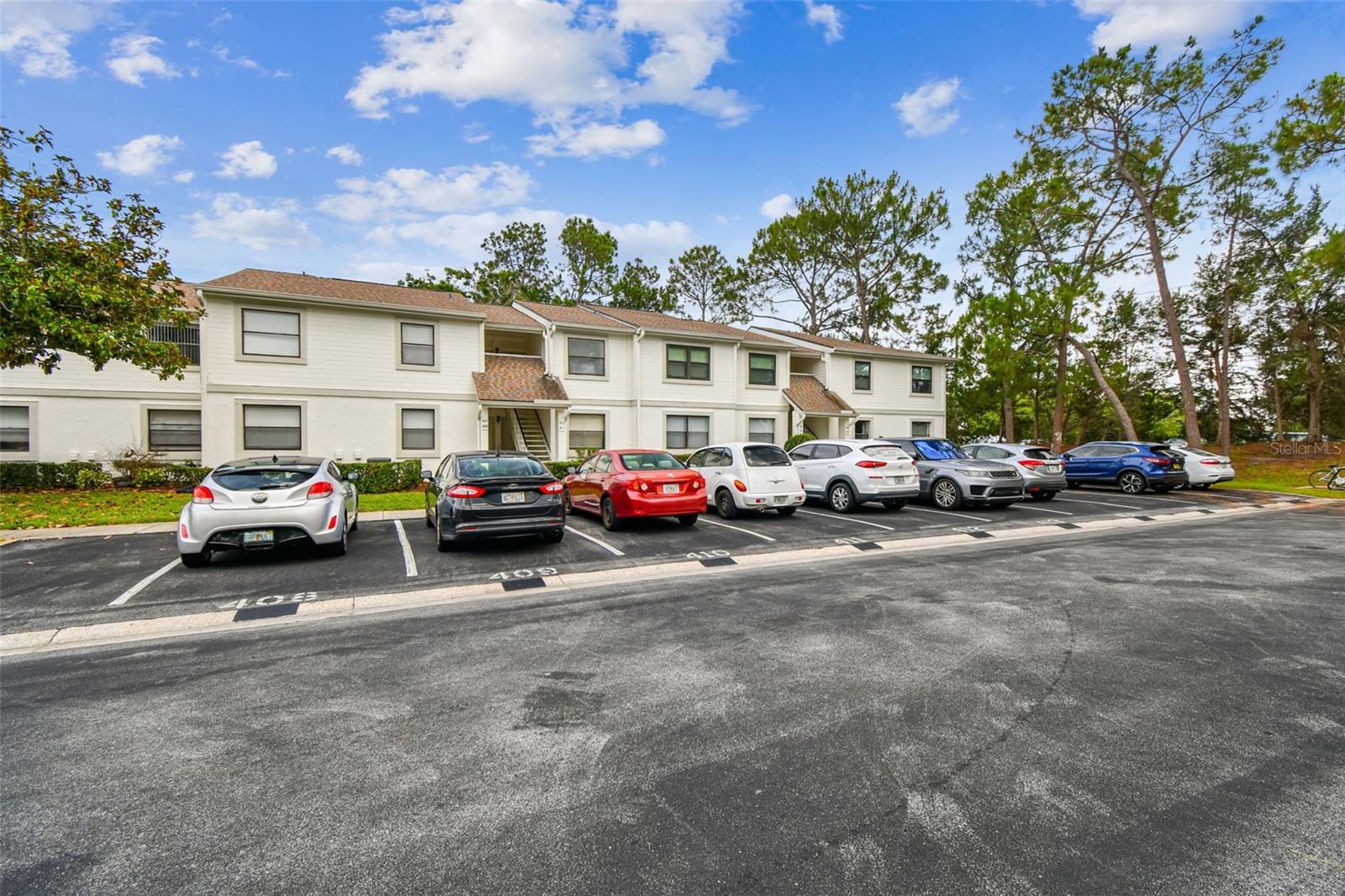 Image 43 of 63 For 413 Meadow Lane 81
