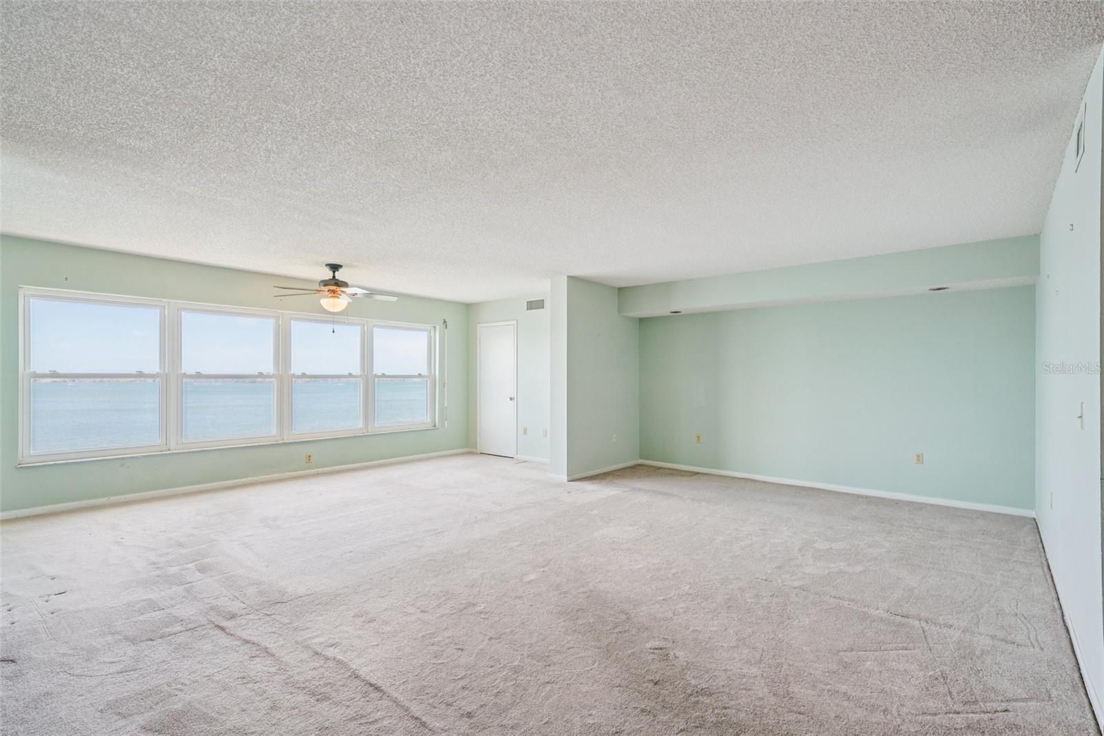 Image 19 of 57 For 6020 Shore Blvd  709