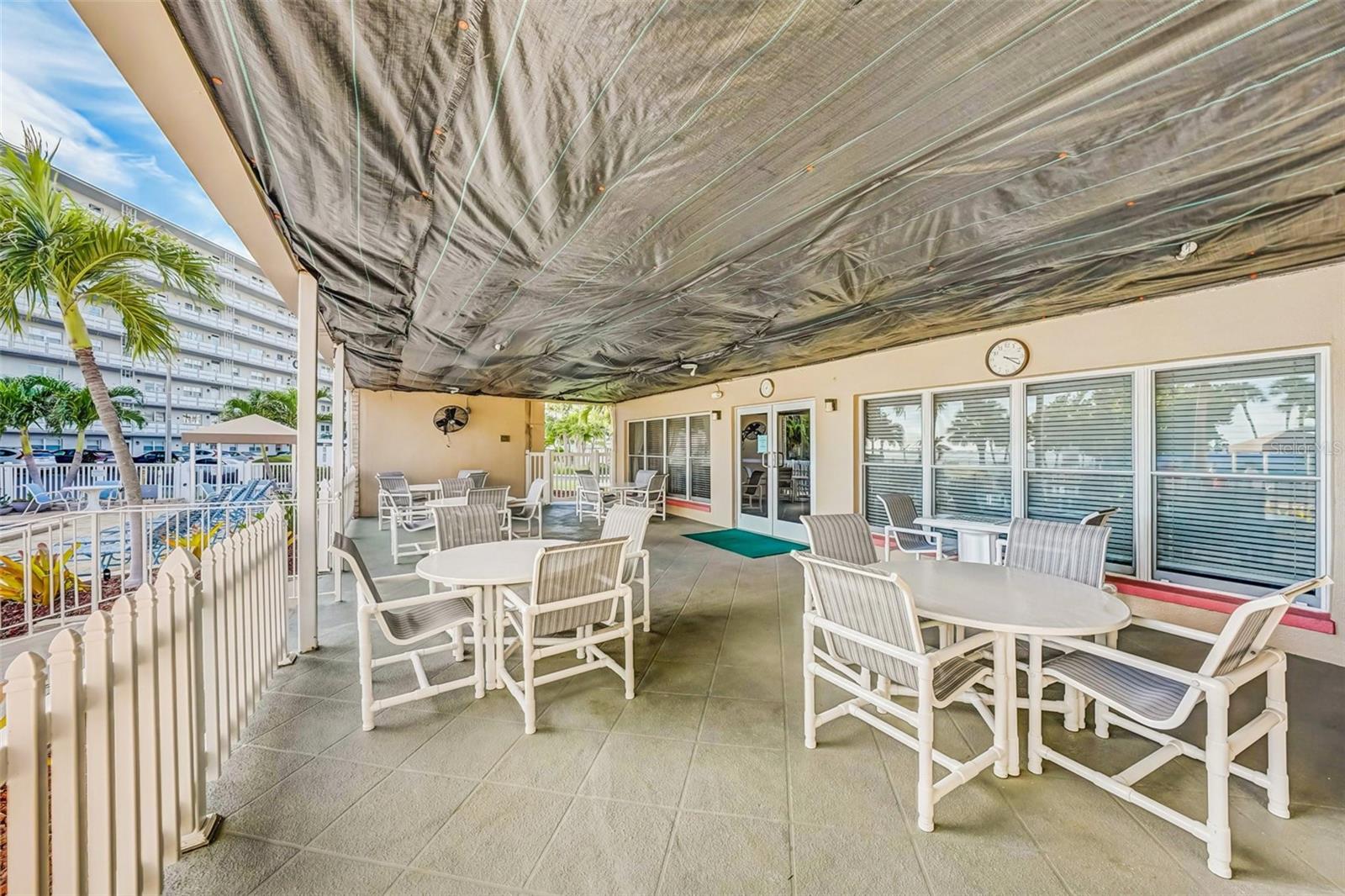 Image 46 of 57 For 6020 Shore Blvd  709