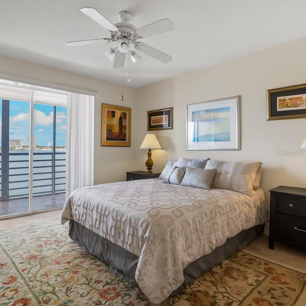 Image 17 of 43 For 8021 Sailboat Key Boulevard S 305