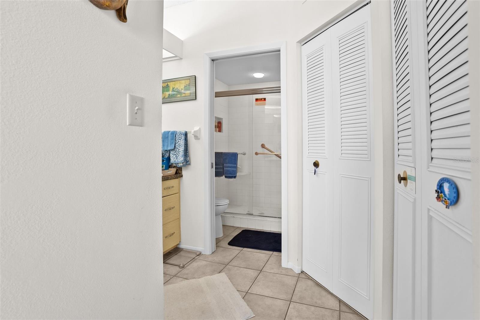 Image 22 of 43 For 8021 Sailboat Key Boulevard S 305