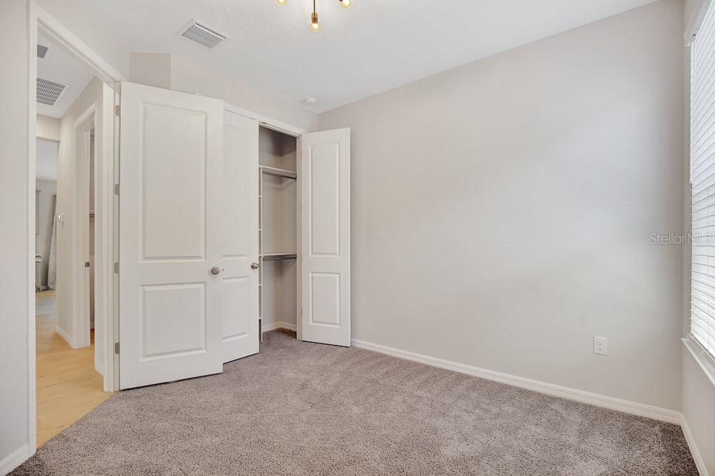 Image 21 of 30 For 10367 Boyette Brook Street