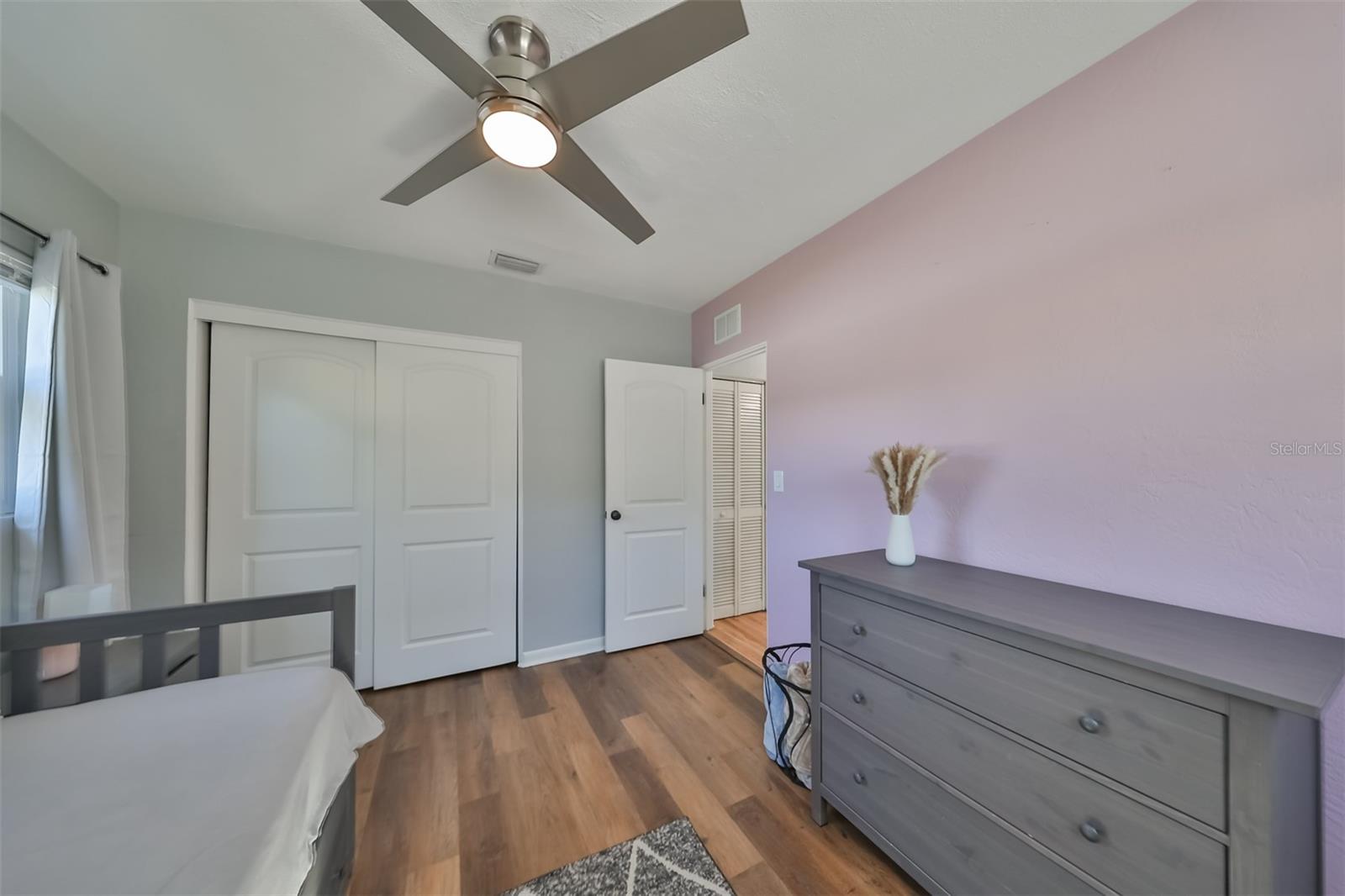 Image 28 of 42 For 3226 20th Street N