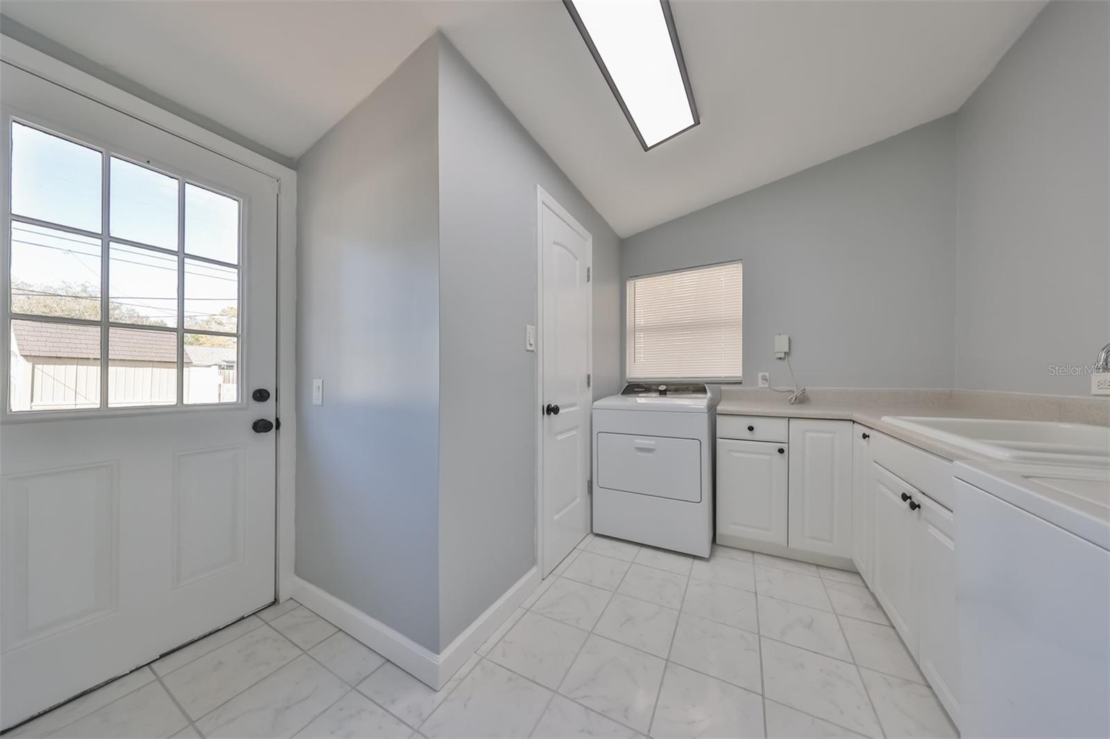 Image 29 of 42 For 3226 20th Street N