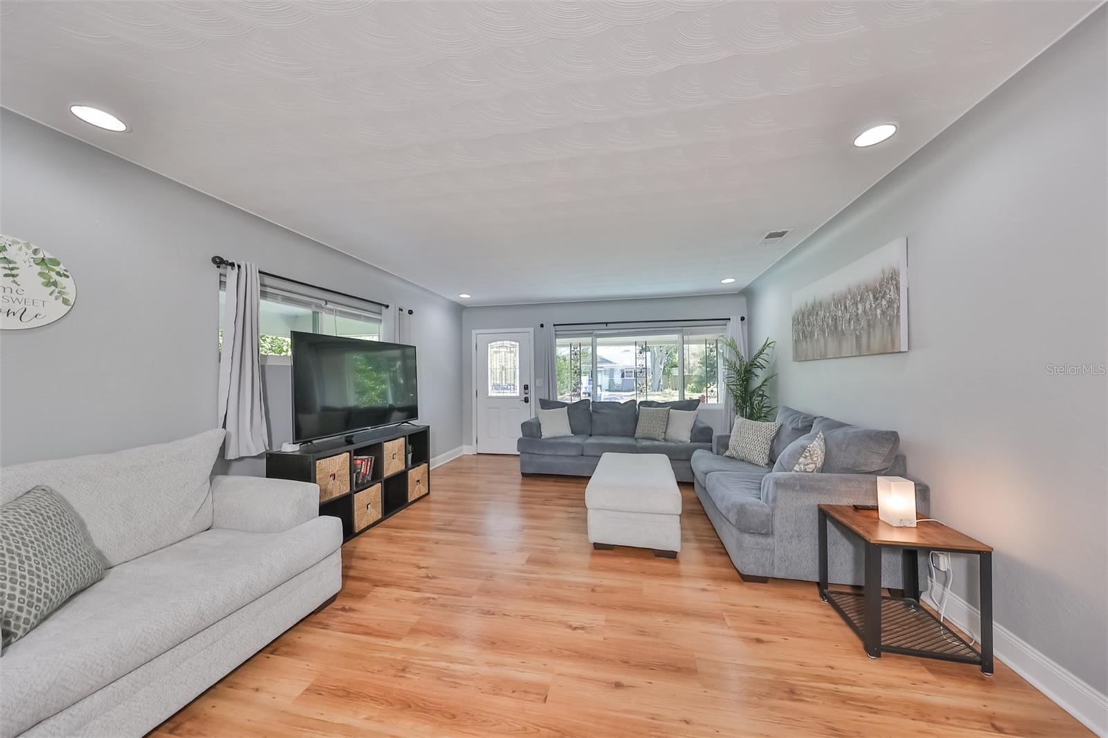 Image 4 of 42 For 3226 20th Street N