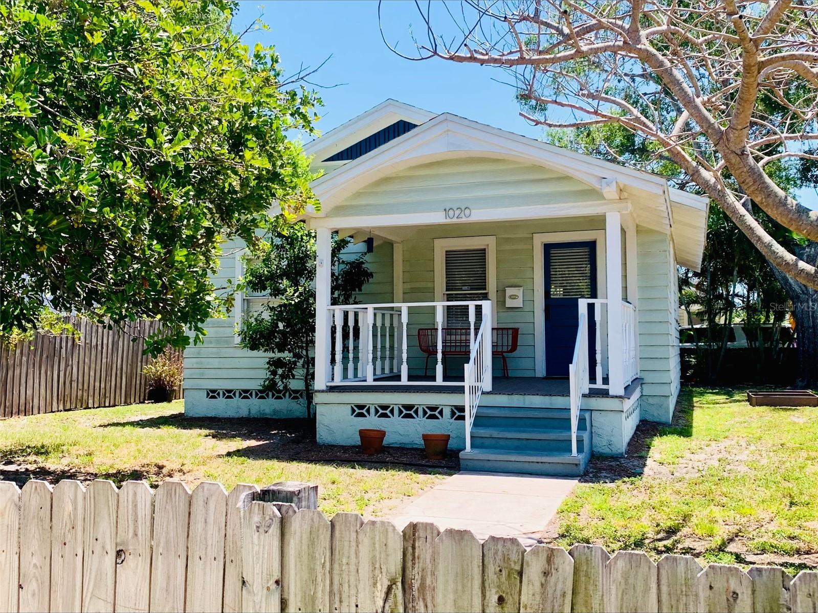 Image 2 of 2 For 1020 30th Avenue N
