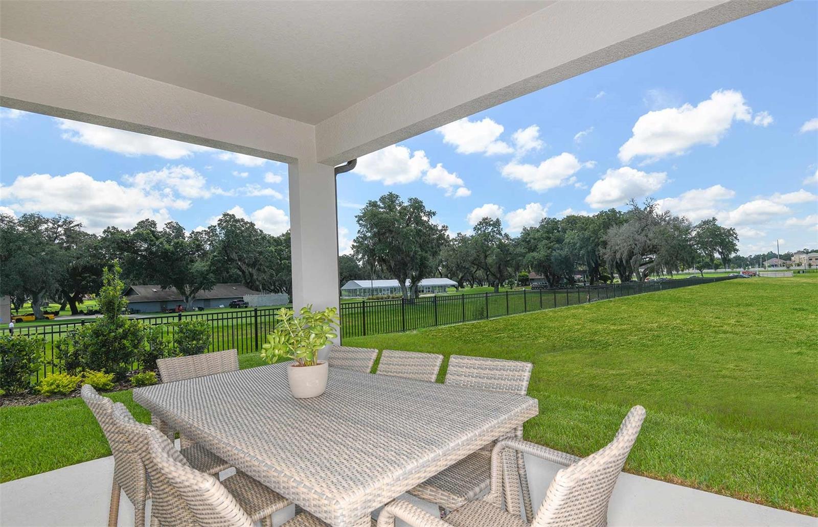 Listing photo id 13 for 4303 Big Sky Drive