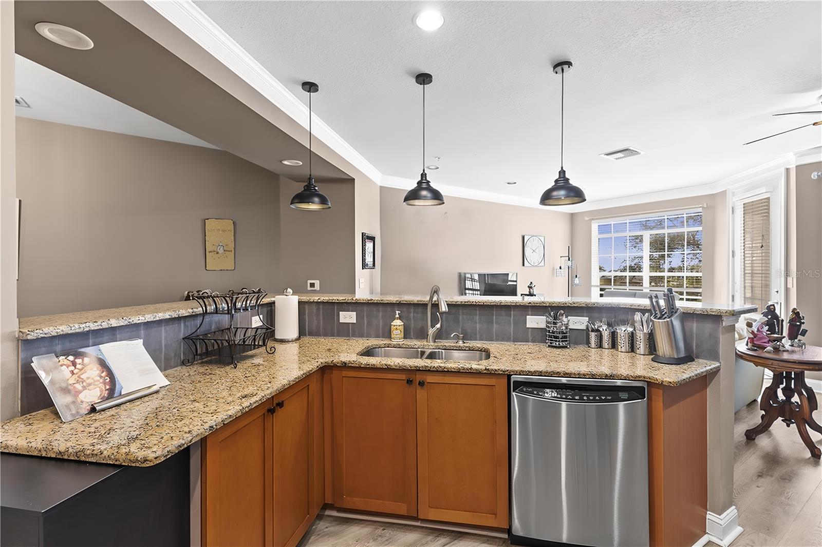 Image 21 of 78 For 6319 Sunset Bay Circle