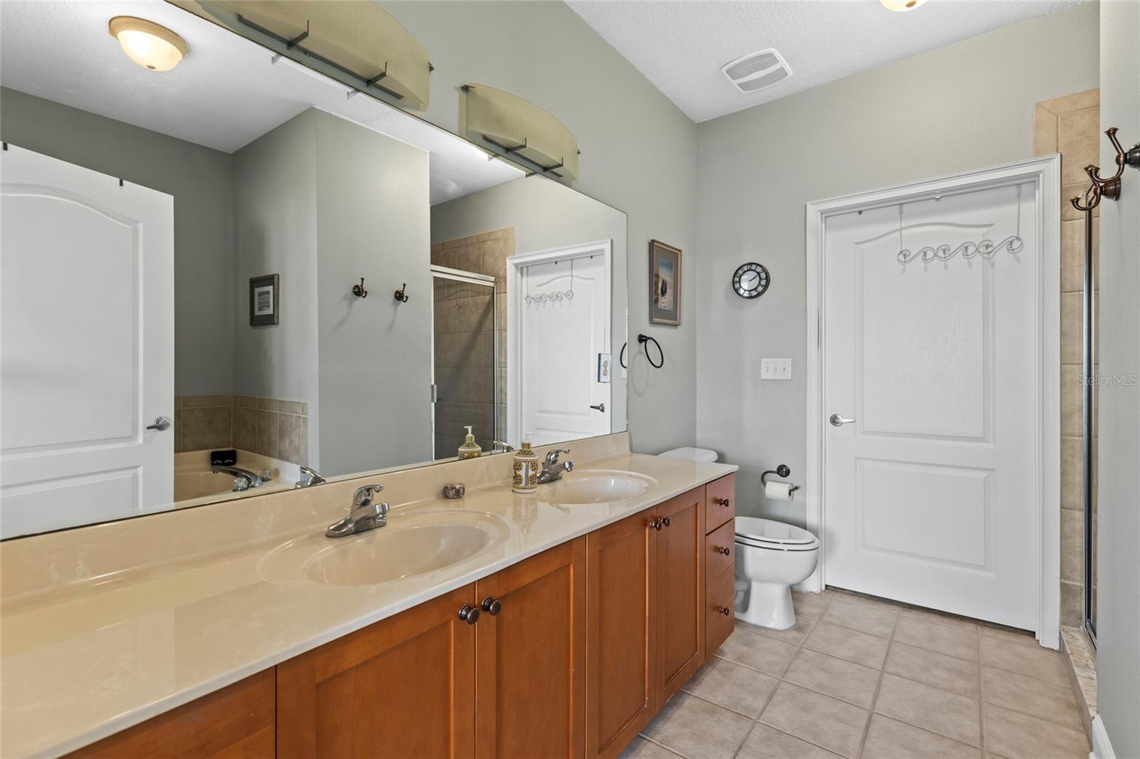 Image 39 of 78 For 6319 Sunset Bay Circle