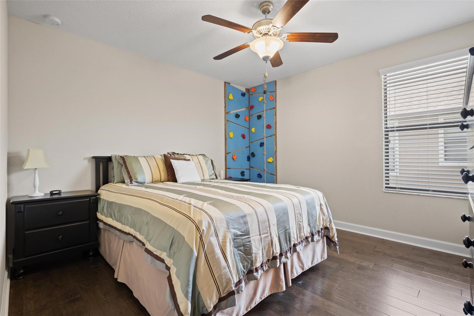 Image 16 of 50 For 4264 Bexley Village Drive
