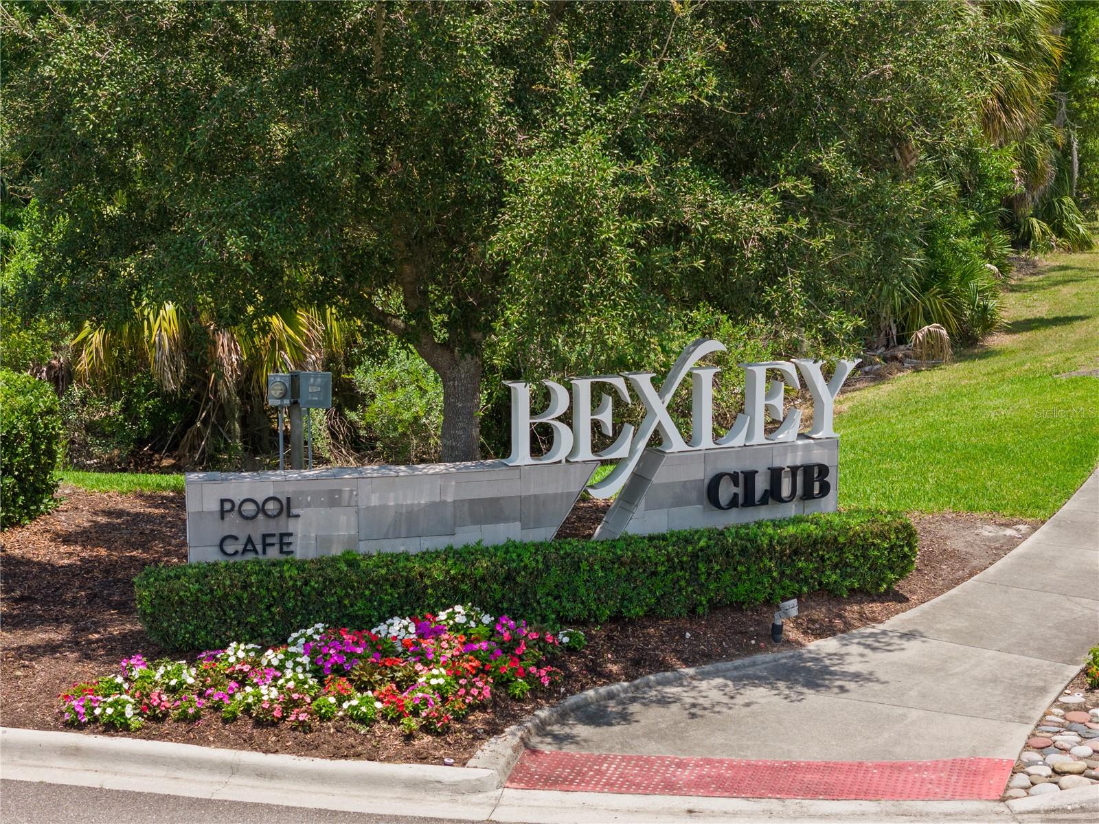 Image 4 of 50 For 4264 Bexley Village Drive