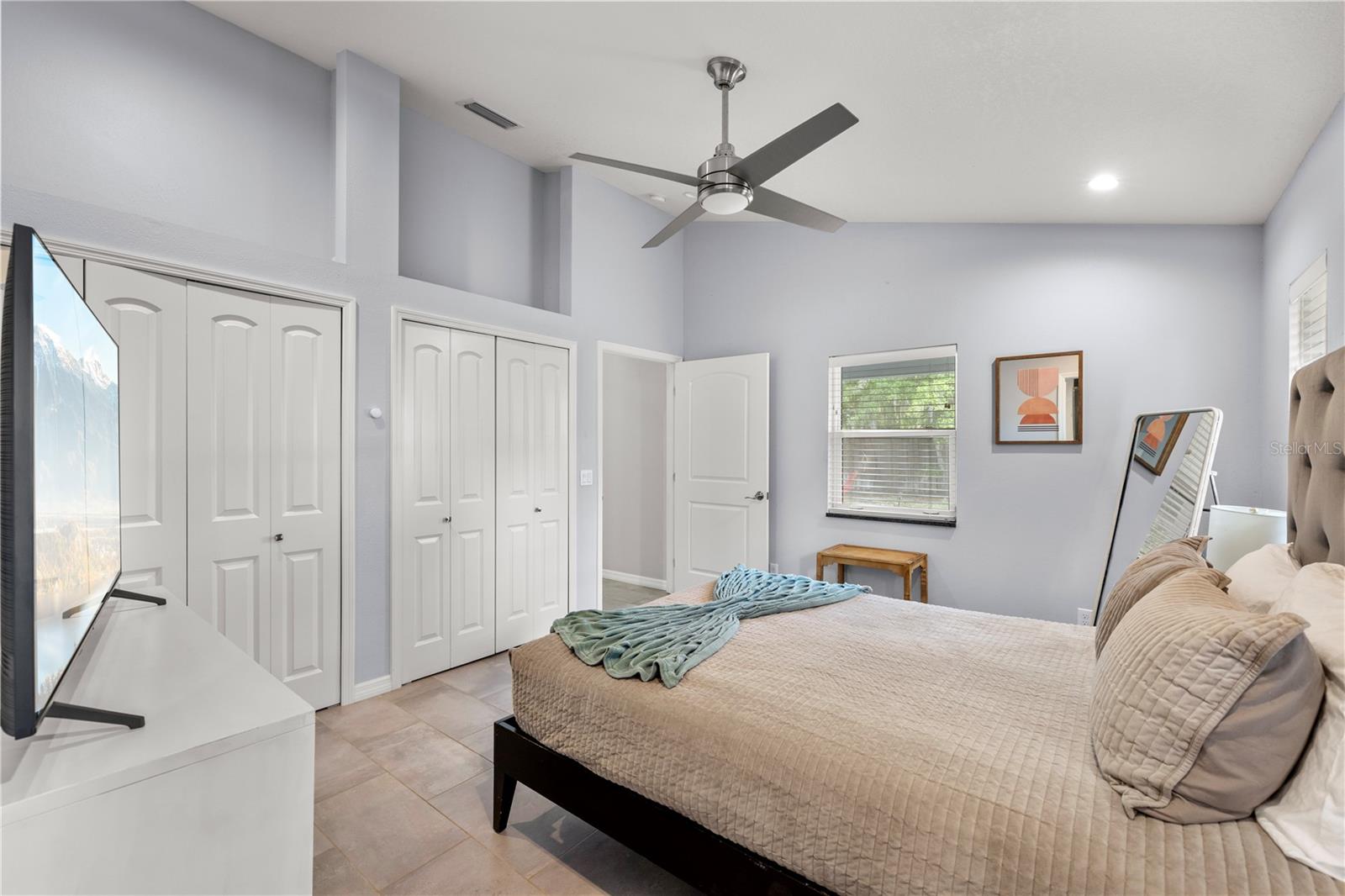 Image 15 of 24 For 1039 23rd Street