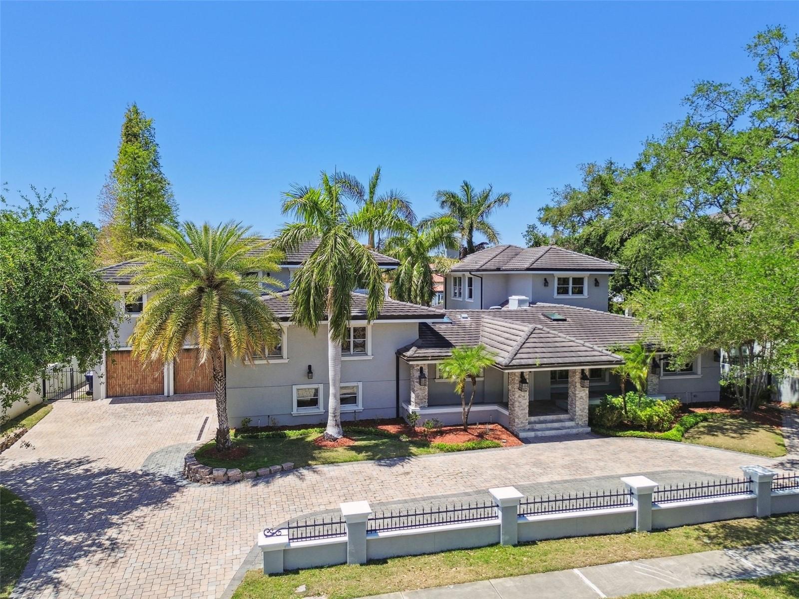 Listing photo id 37 for 405 Shore Crest Drive