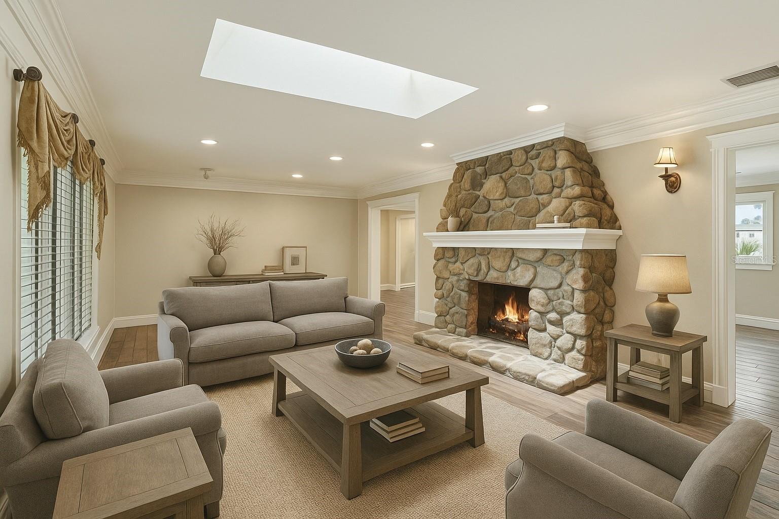 Listing photo id 42 for 405 Shore Crest Drive