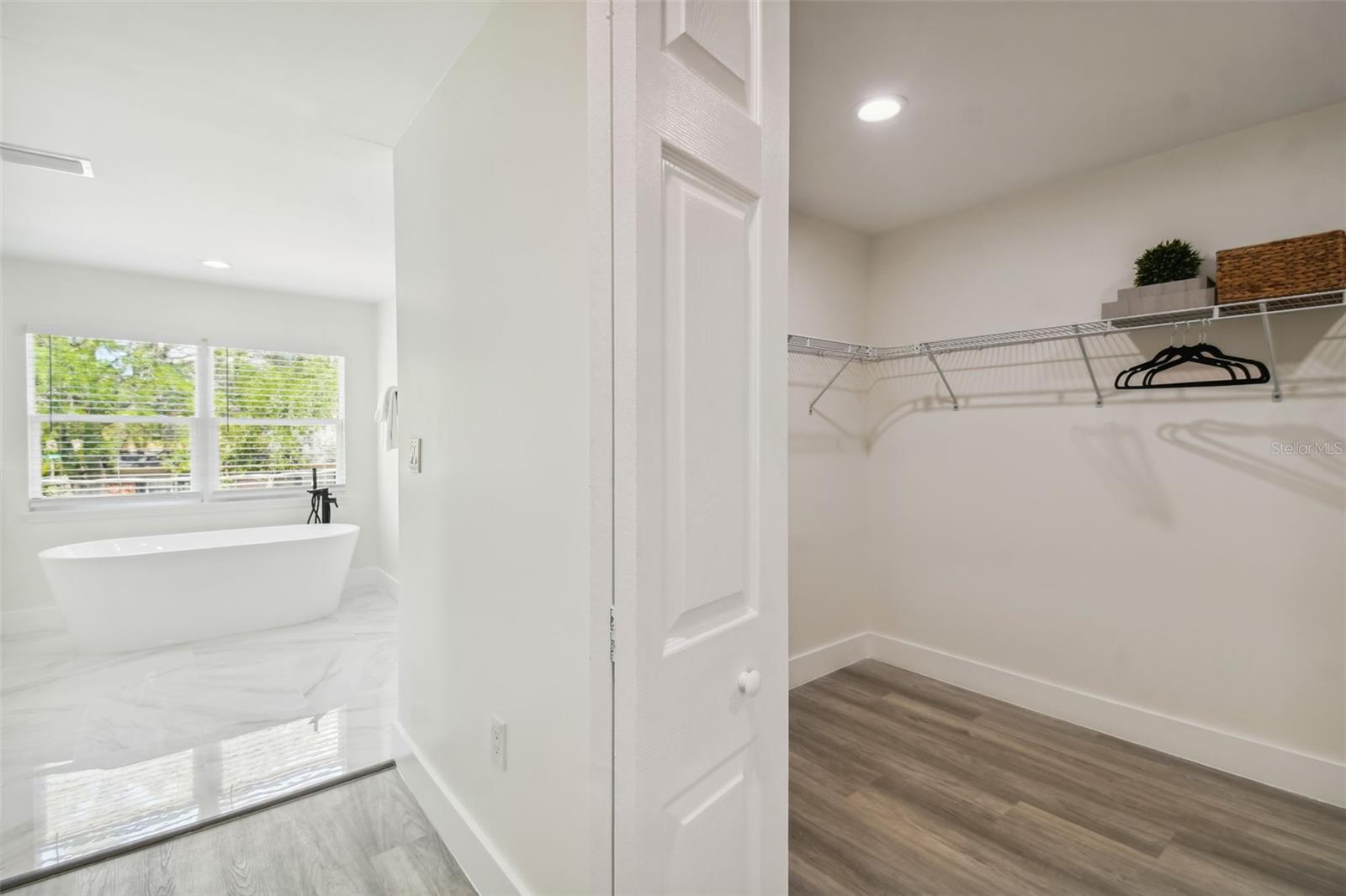 Image 31 of 59 For 4910 San Miguel Street