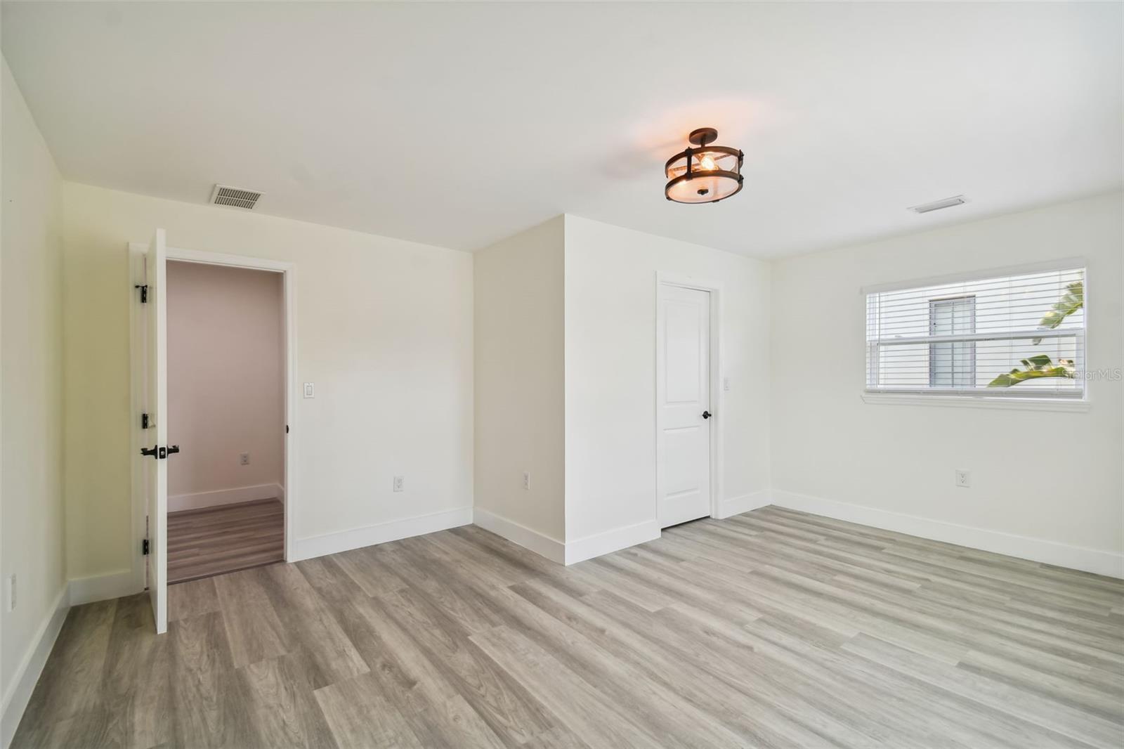 Image 44 of 59 For 4910 San Miguel Street