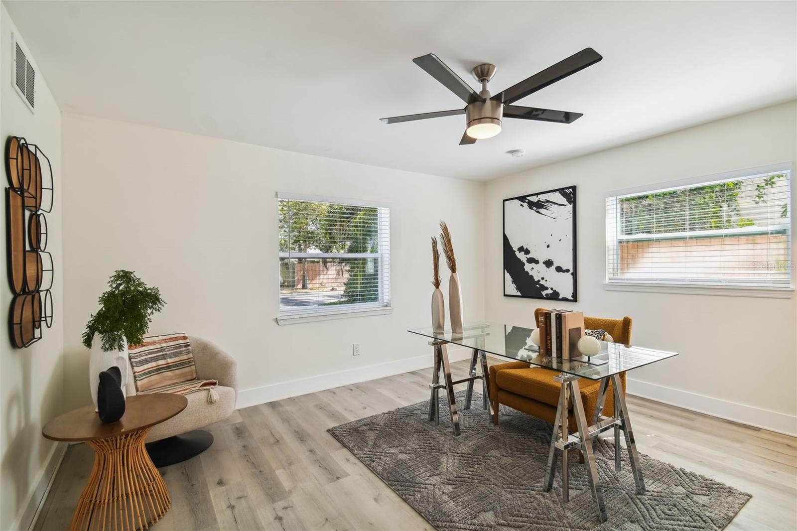 Image 6 of 59 For 4910 San Miguel Street