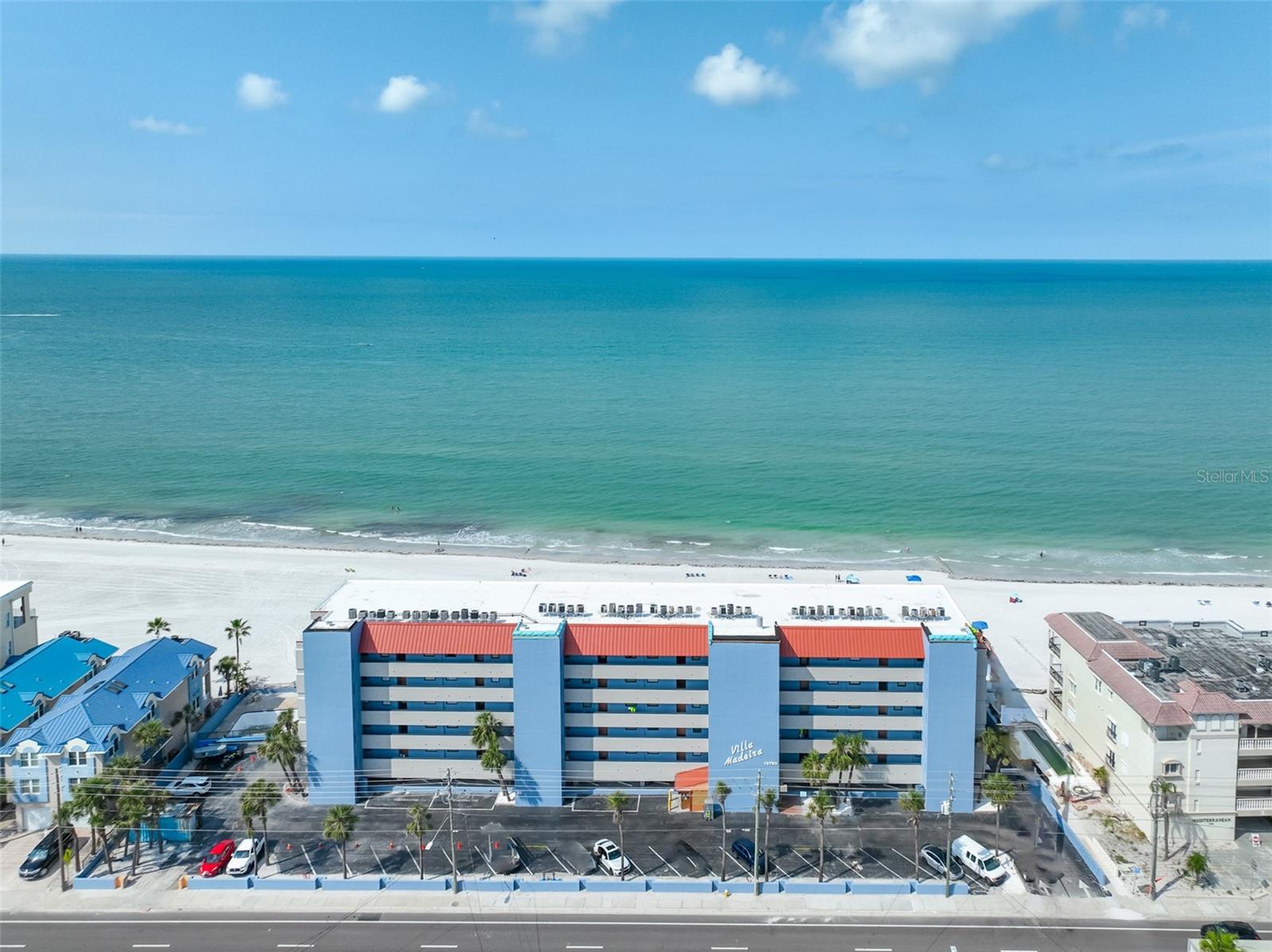 Image 37 of 41 For 13720 Gulf Boulevard 302