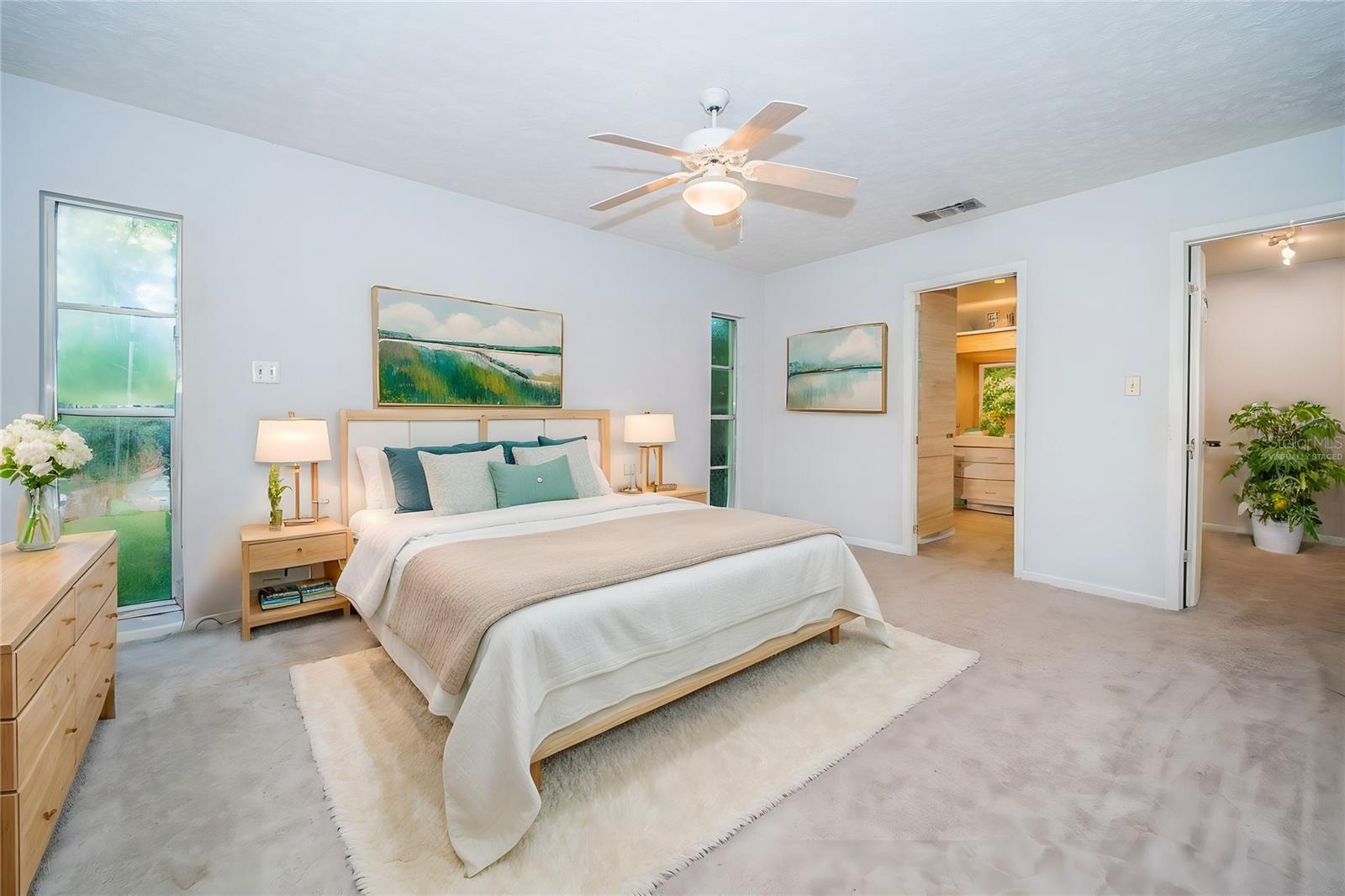 Image 36 of 81 For 209 Greenfield Avenue