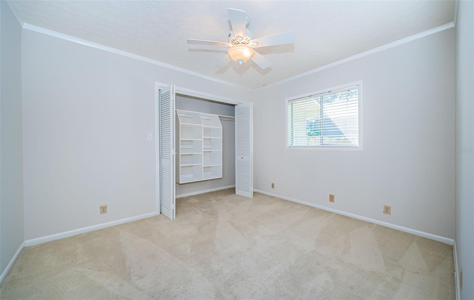 Image 43 of 81 For 209 Greenfield Avenue