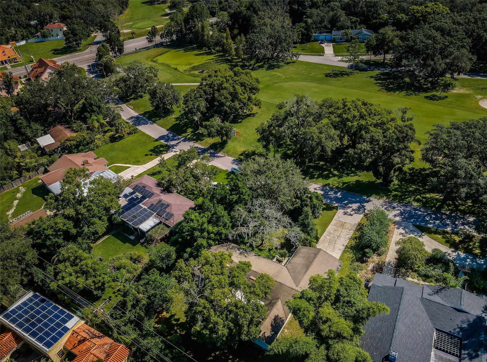 Image 9 of 81 For 209 Greenfield Avenue