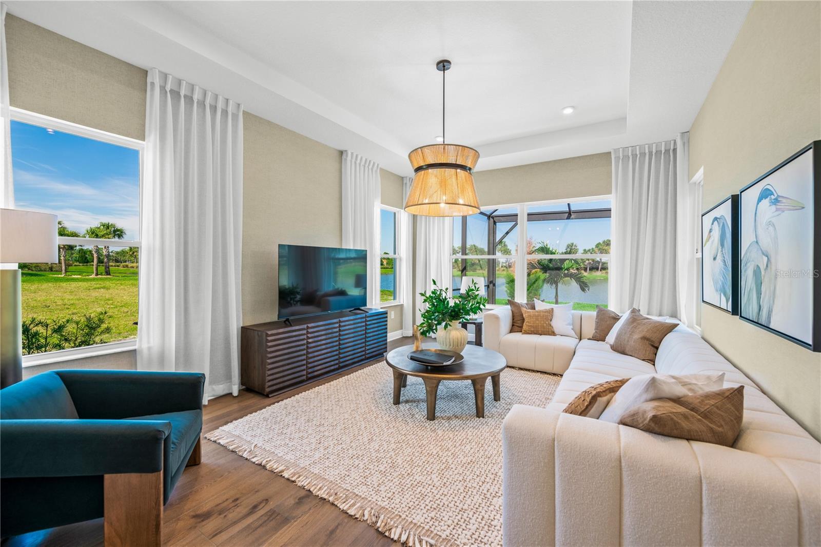 Image 16 of 34 For 8913 Bernini Place