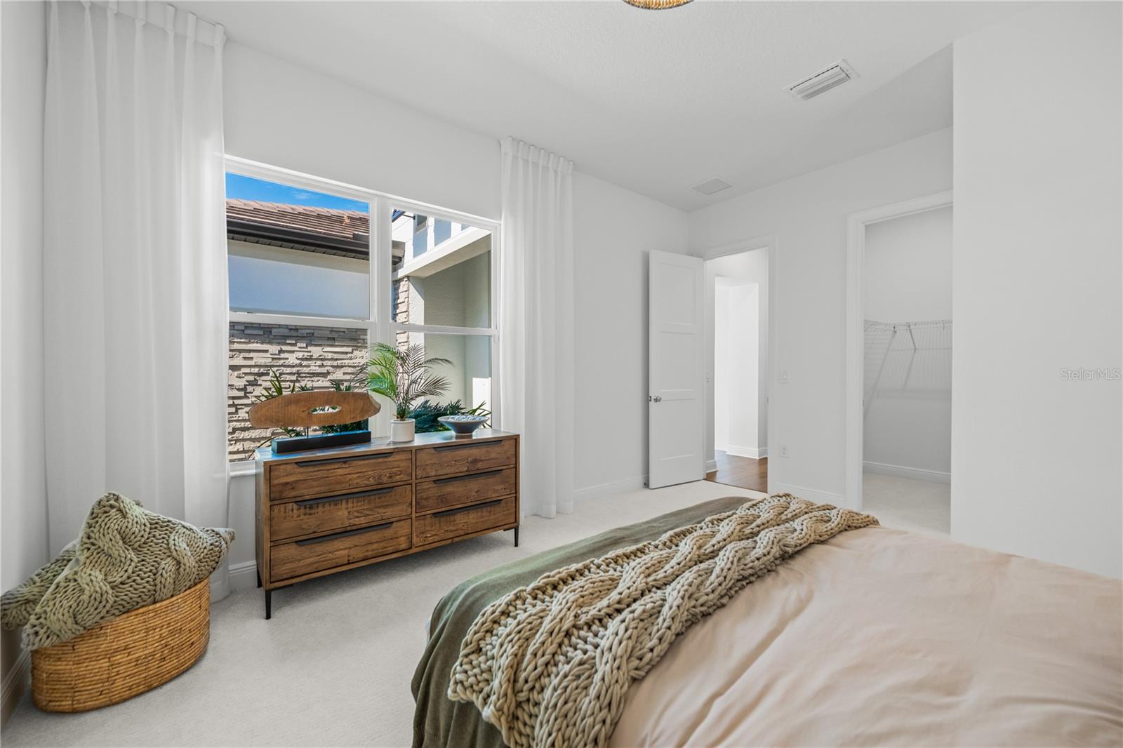 Image 27 of 34 For 8913 Bernini Place