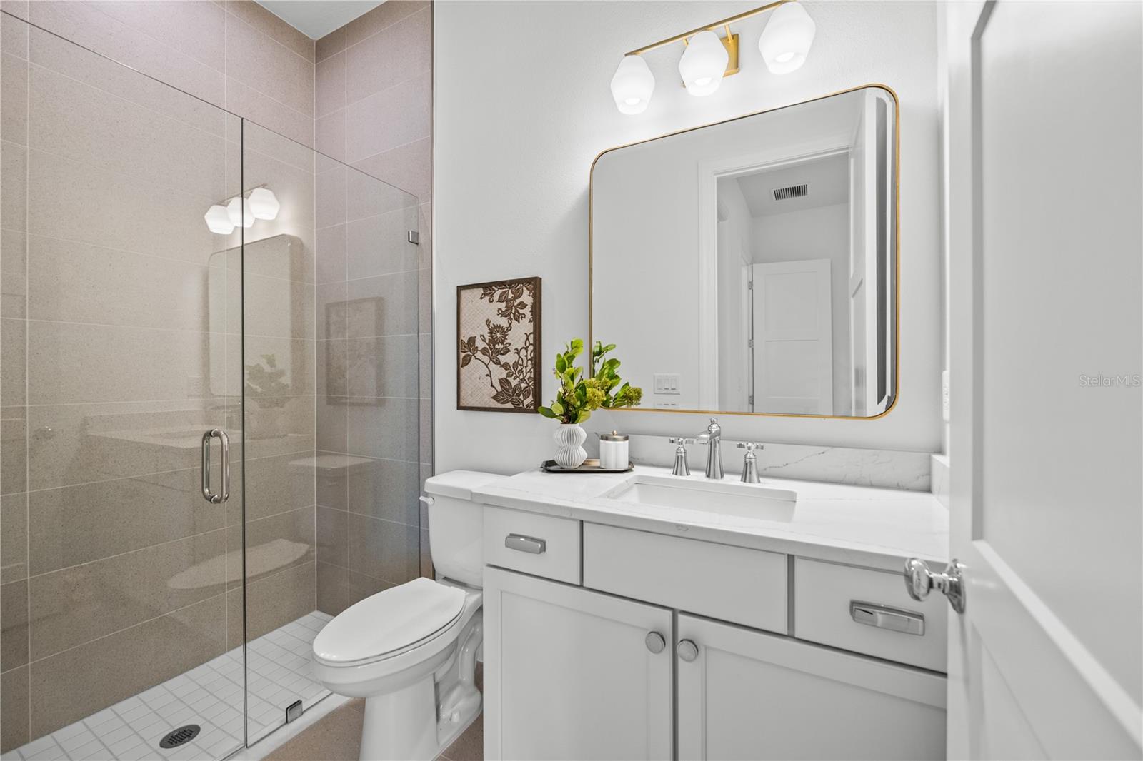 Image 28 of 34 For 8913 Bernini Place