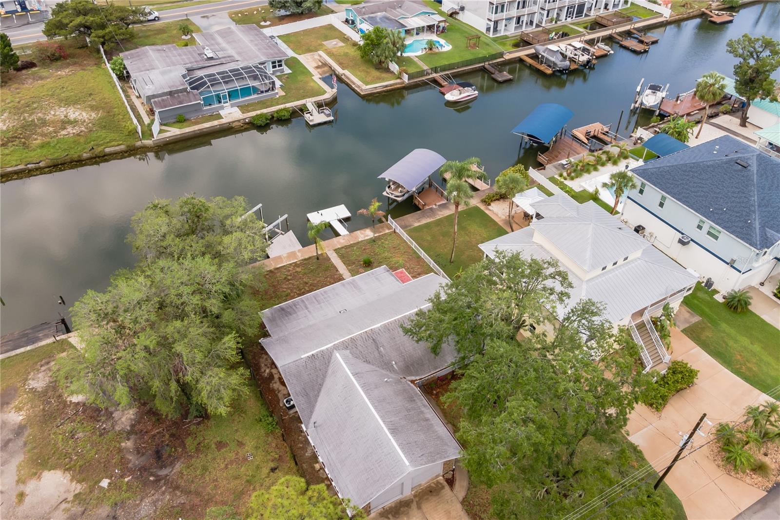 Image 2 of 45 For 6914 Harbor Drive