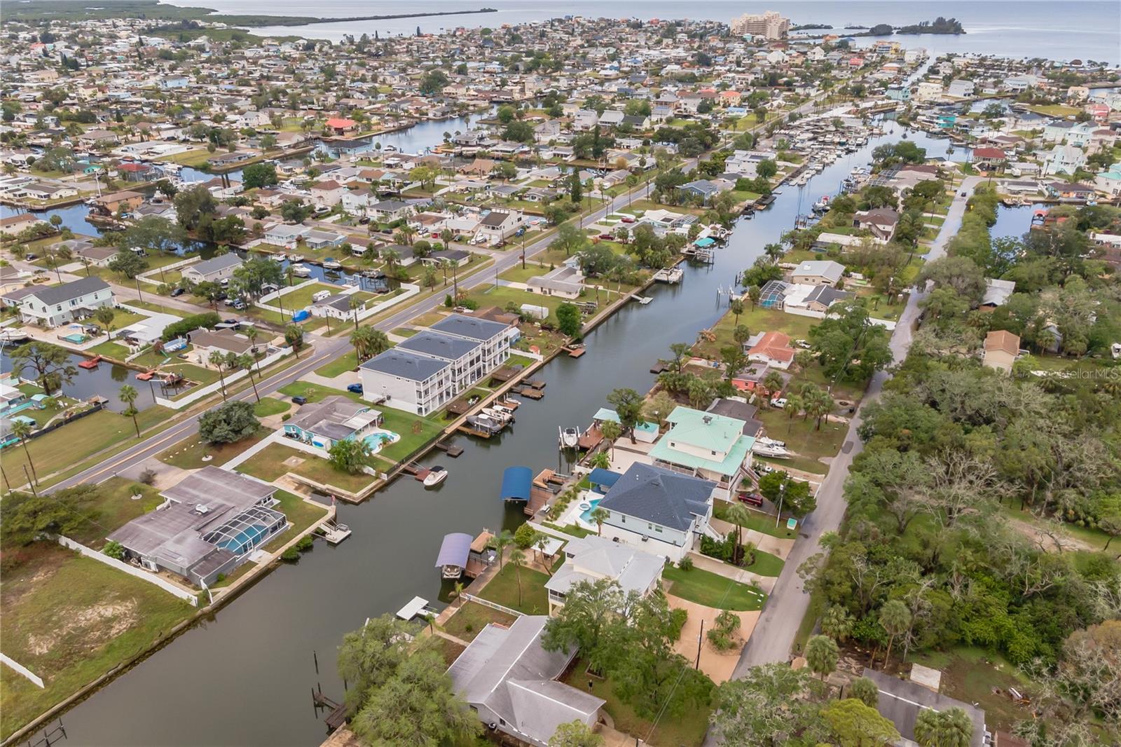 Image 33 of 45 For 6914 Harbor Drive