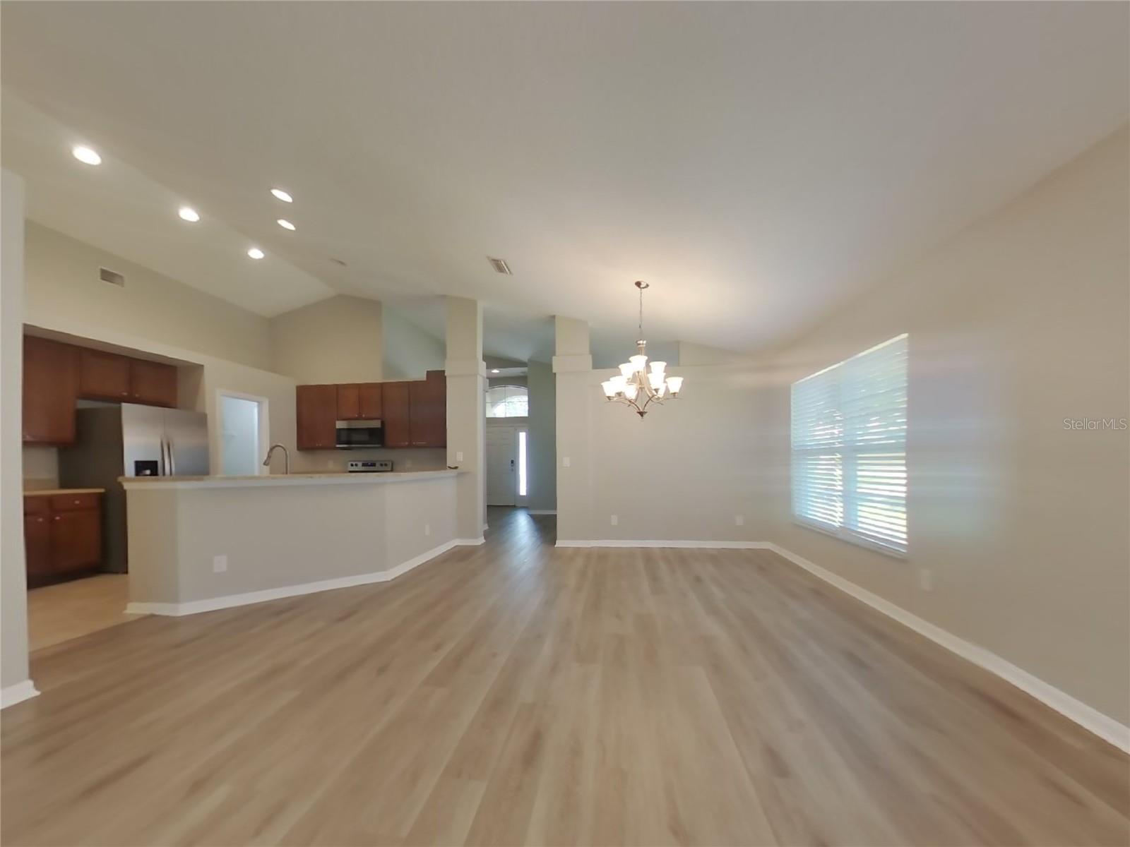 Image 6 of 18 For 5509 119th Terrace E