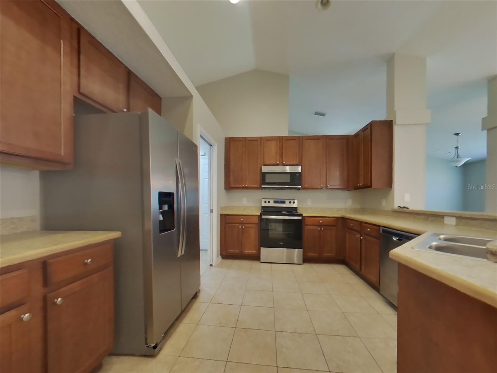 Image 7 of 18 For 5509 119th Terrace E