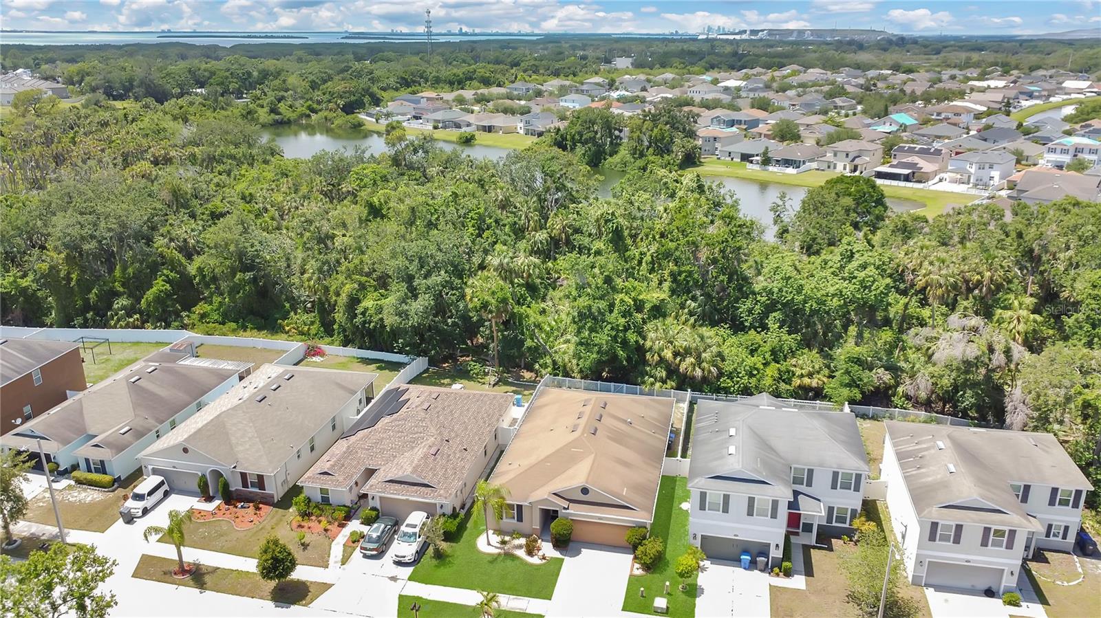 Image 33 of 34 For 7518 Tangle Brook Boulevard