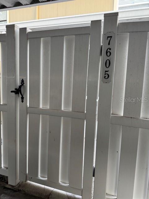 Image 3 of 23 For 7605 Deleon Court