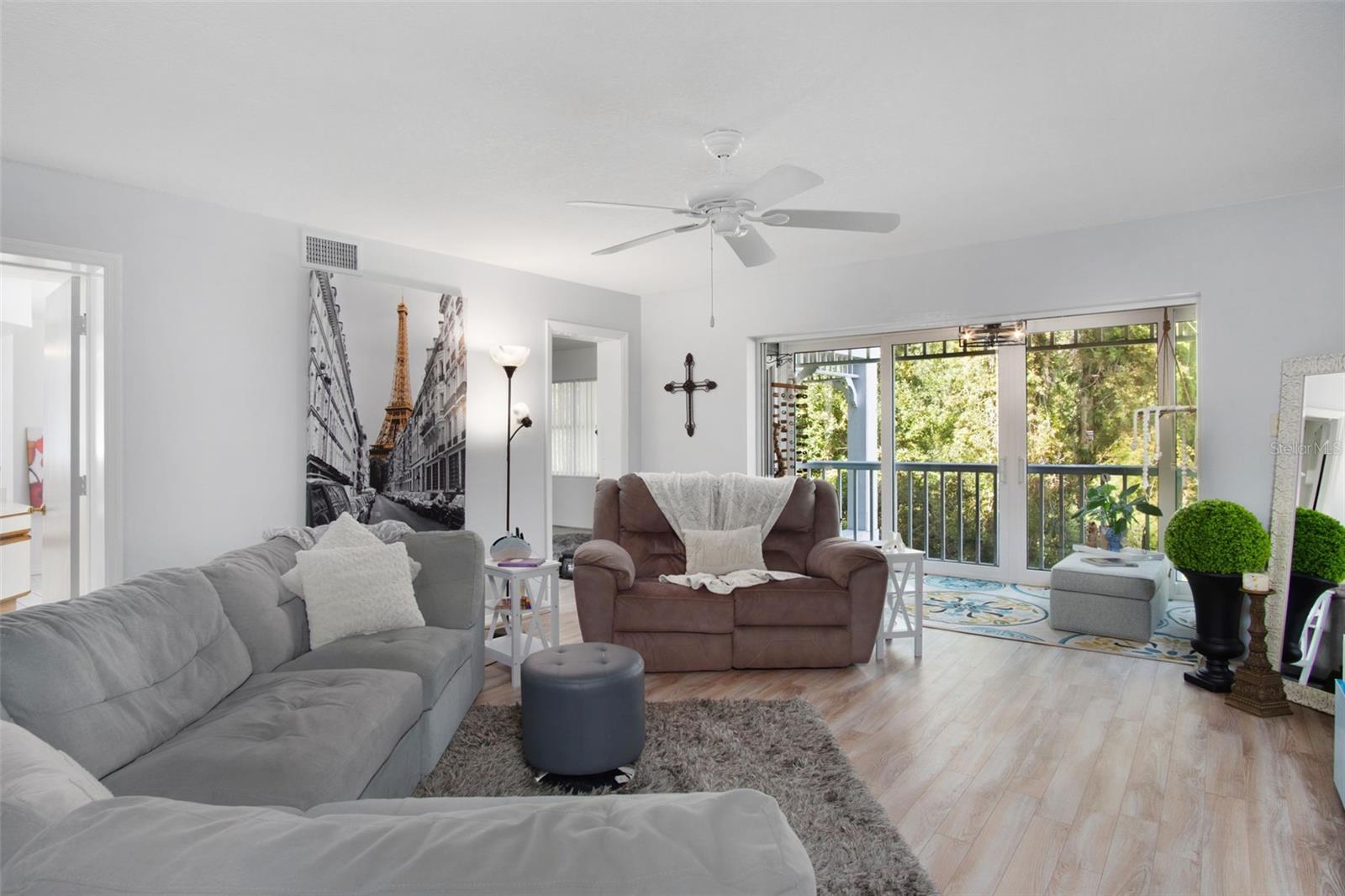 Image 5 of 30 For 2533 Dolly Bay Drive 203