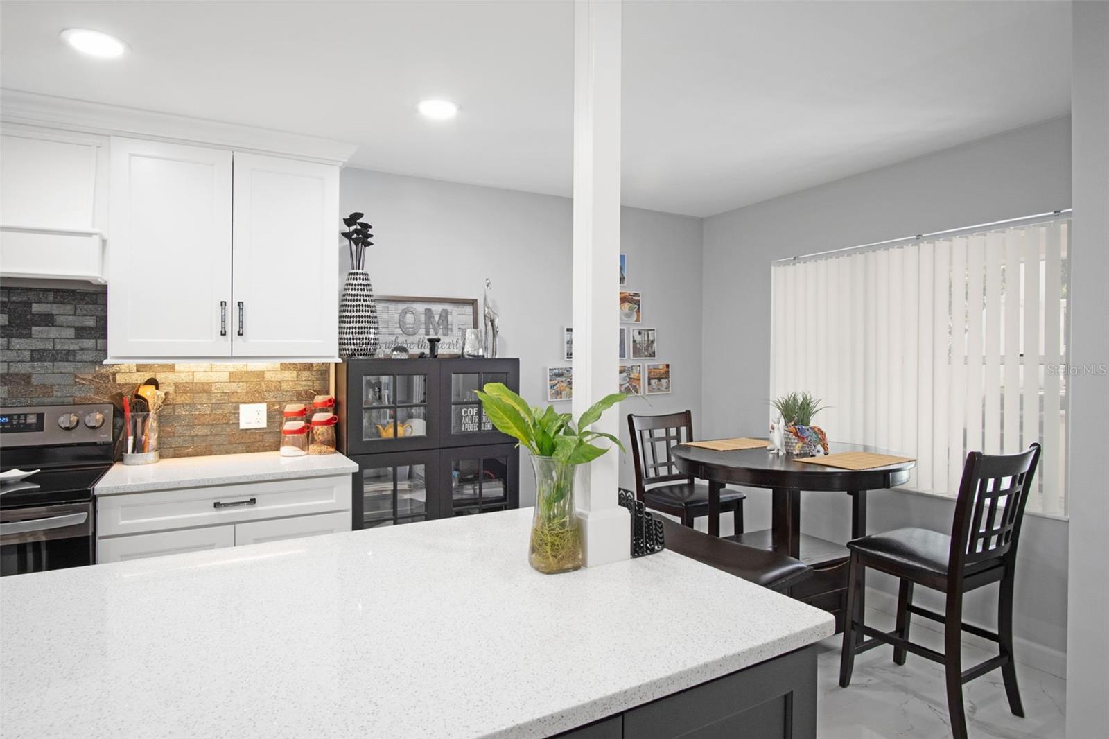 Image 9 of 30 For 2533 Dolly Bay Drive 203