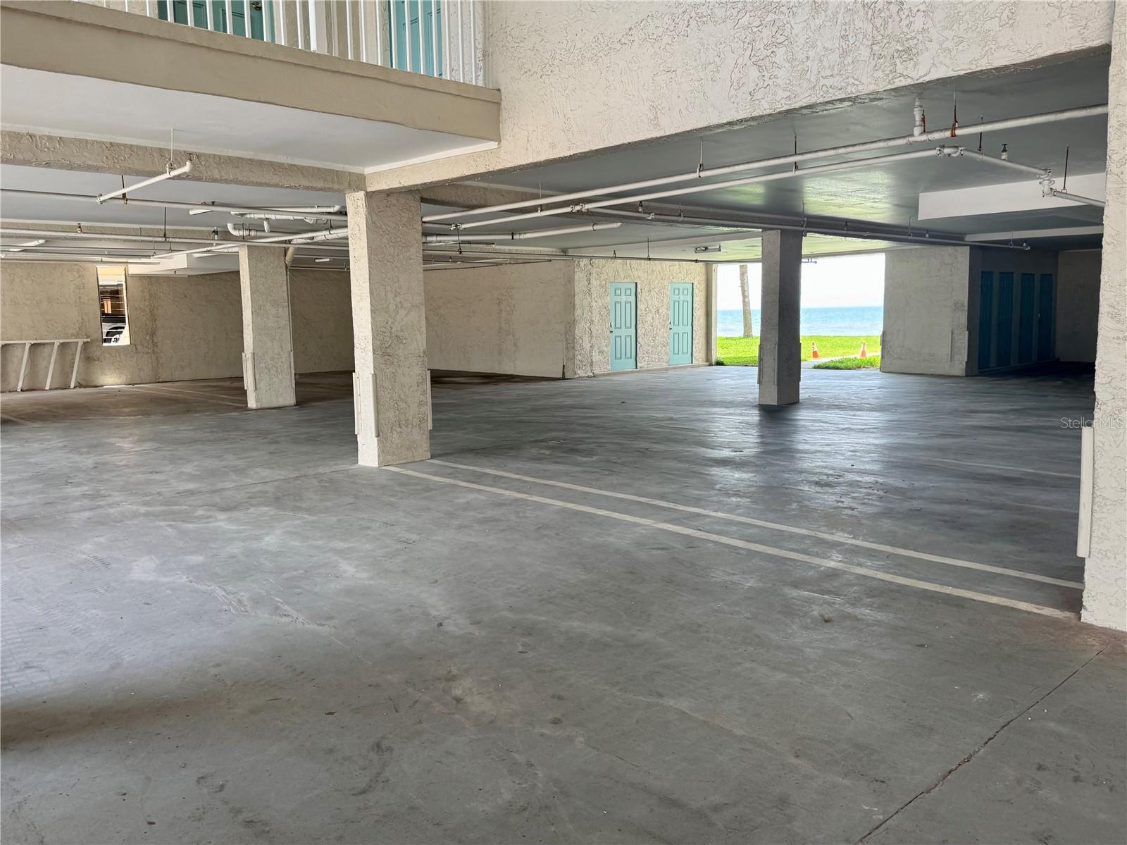 Image 22 of 30 For 16330 Gulf Boulevard 201