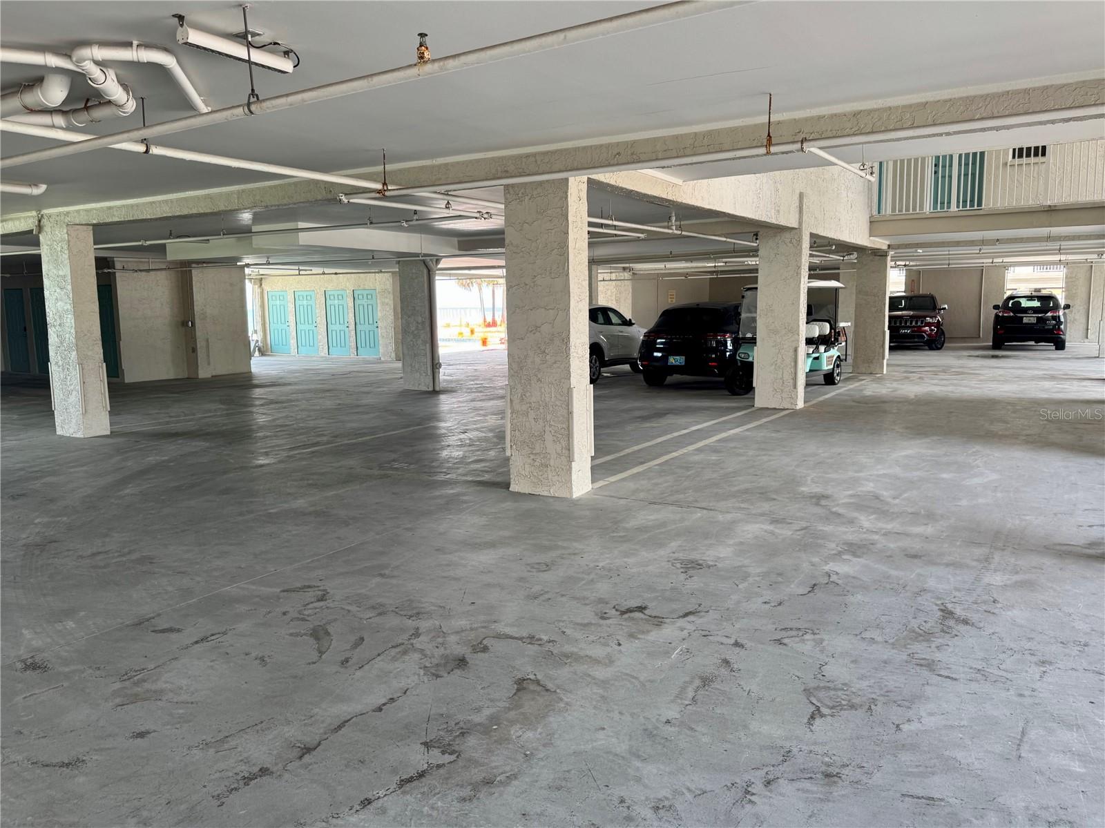 Image 23 of 30 For 16330 Gulf Boulevard 201