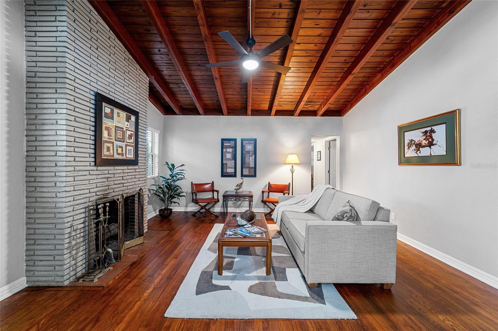 Image 21 of 61 For 208 32nd Avenue