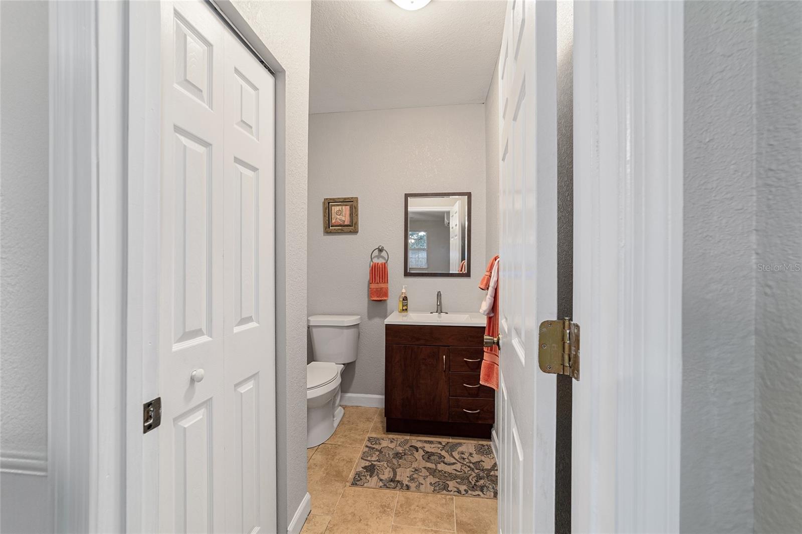 Image 47 of 61 For 208 32nd Avenue
