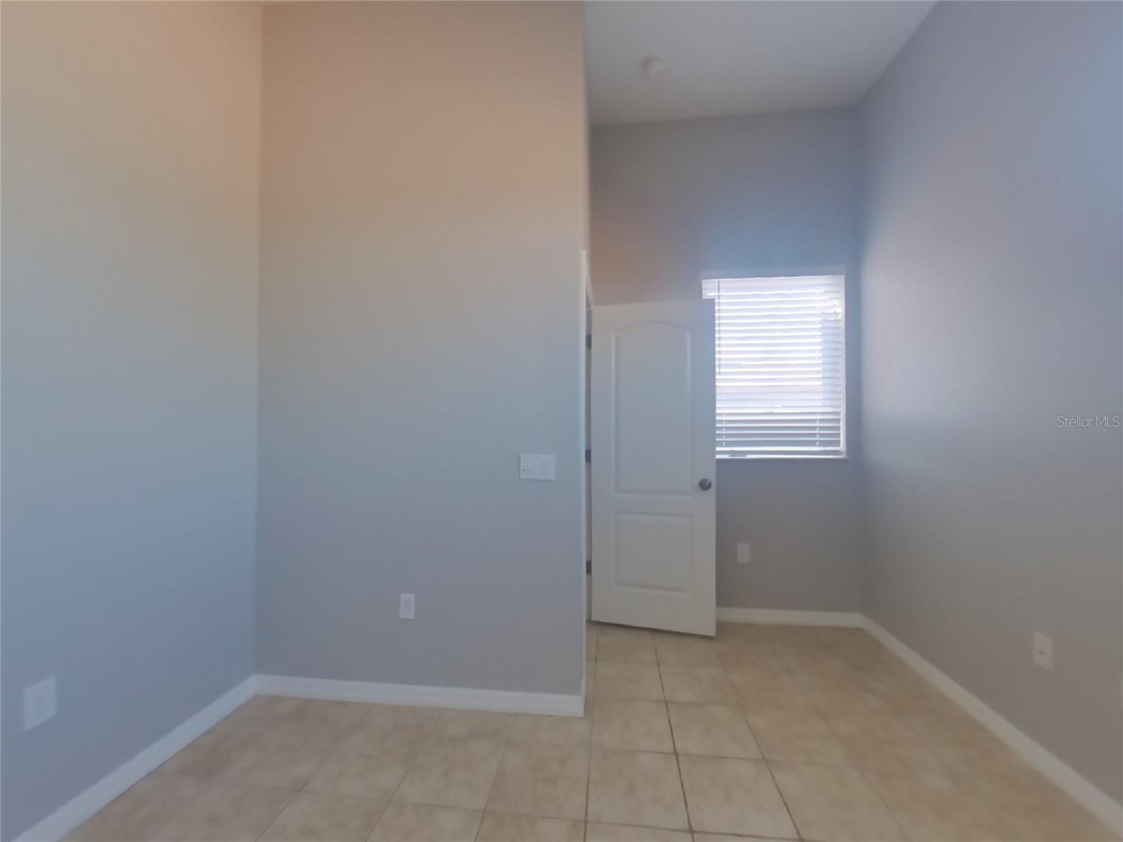 Image 18 of 30 For 12416 Aster Avenue