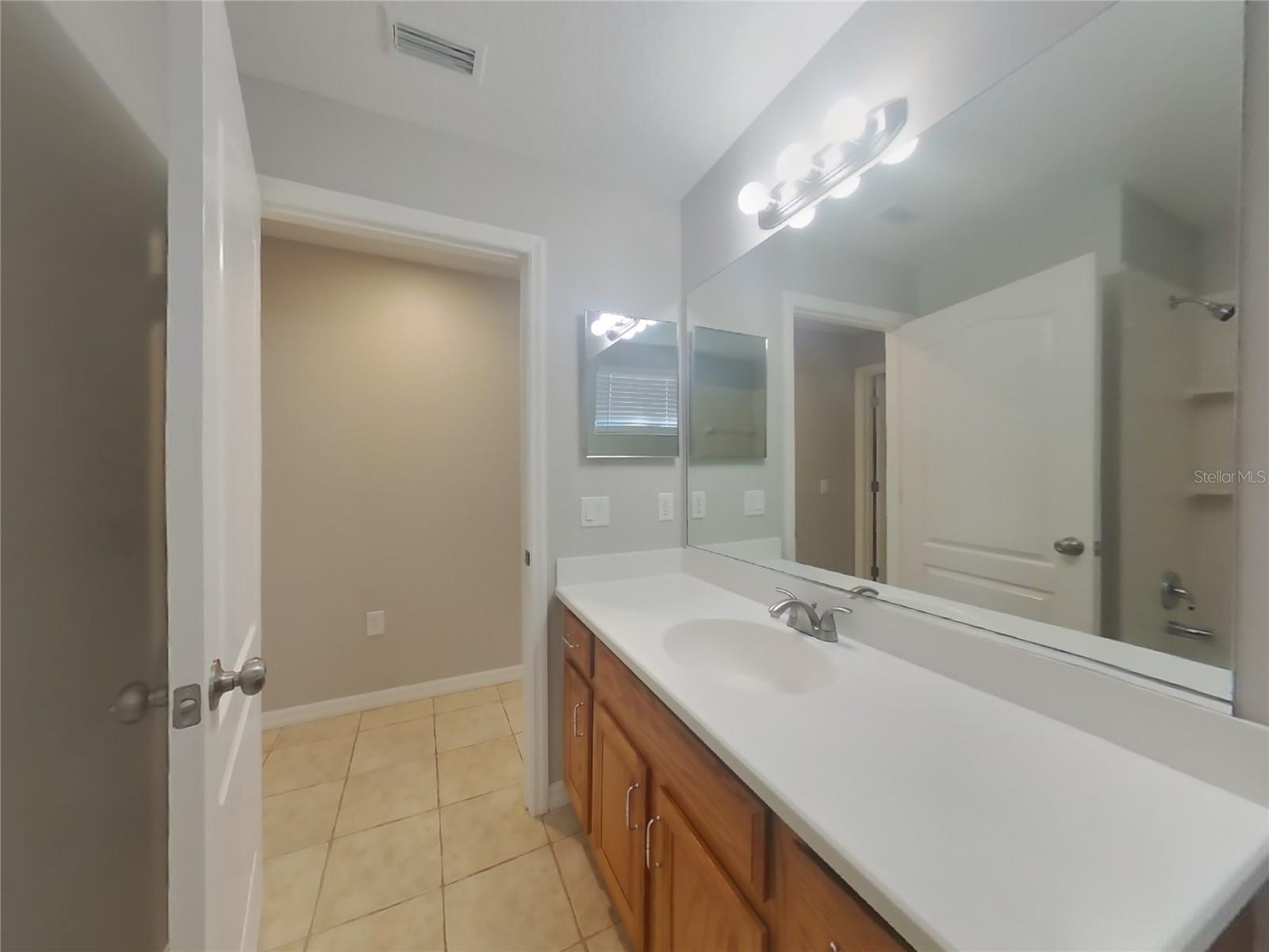 Image 20 of 30 For 12416 Aster Avenue