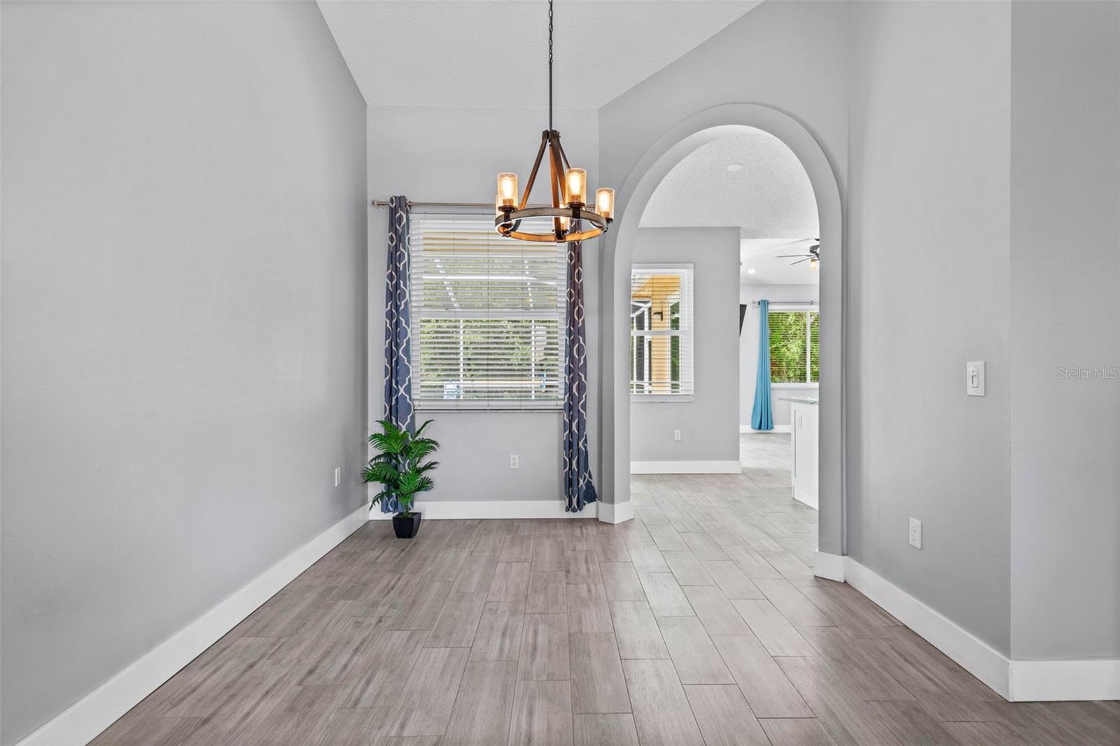 Image 3 of 34 For 2498 Saddlewood Lane