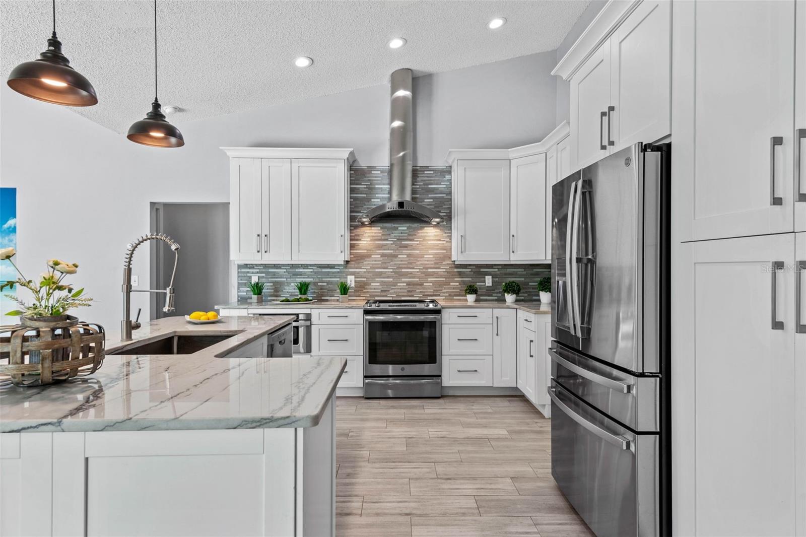 Image 7 of 34 For 2498 Saddlewood Lane