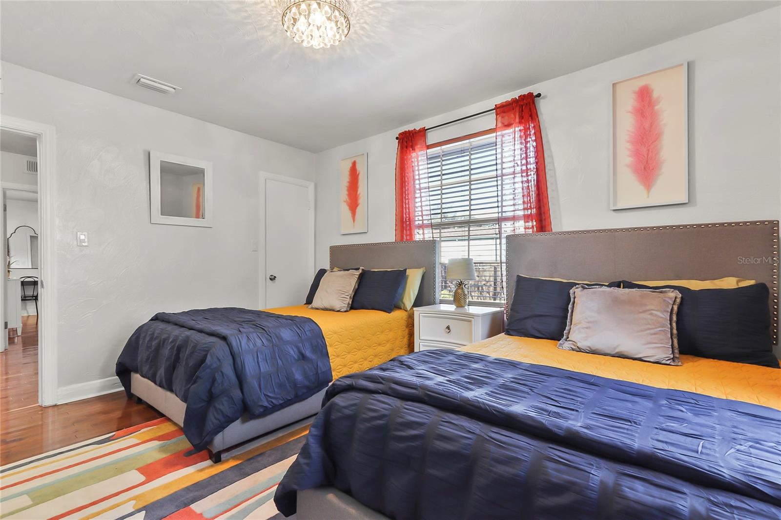 Image 31 of 43 For 1108 Chelsea Street