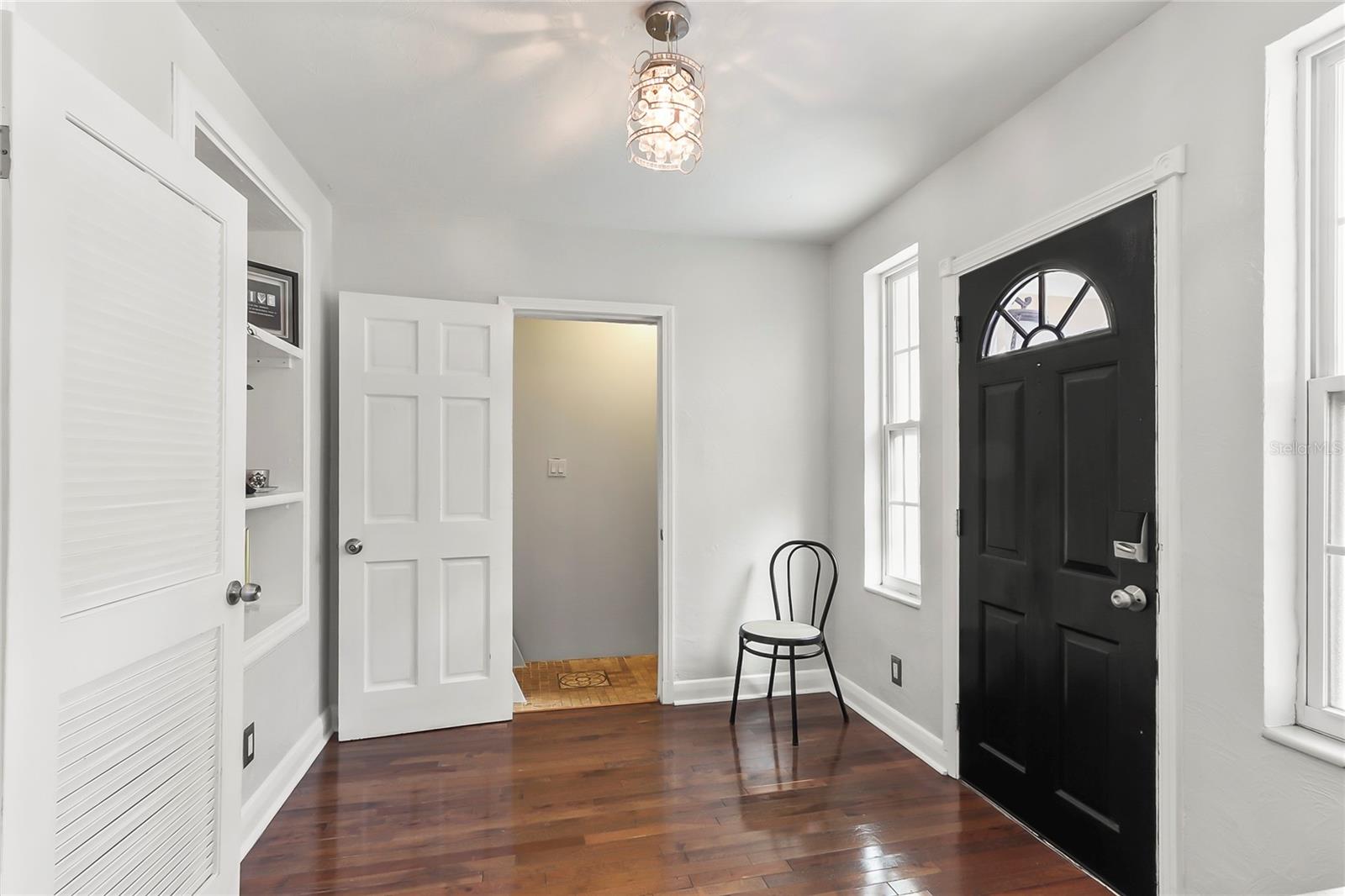 Image 39 of 43 For 1108 Chelsea Street