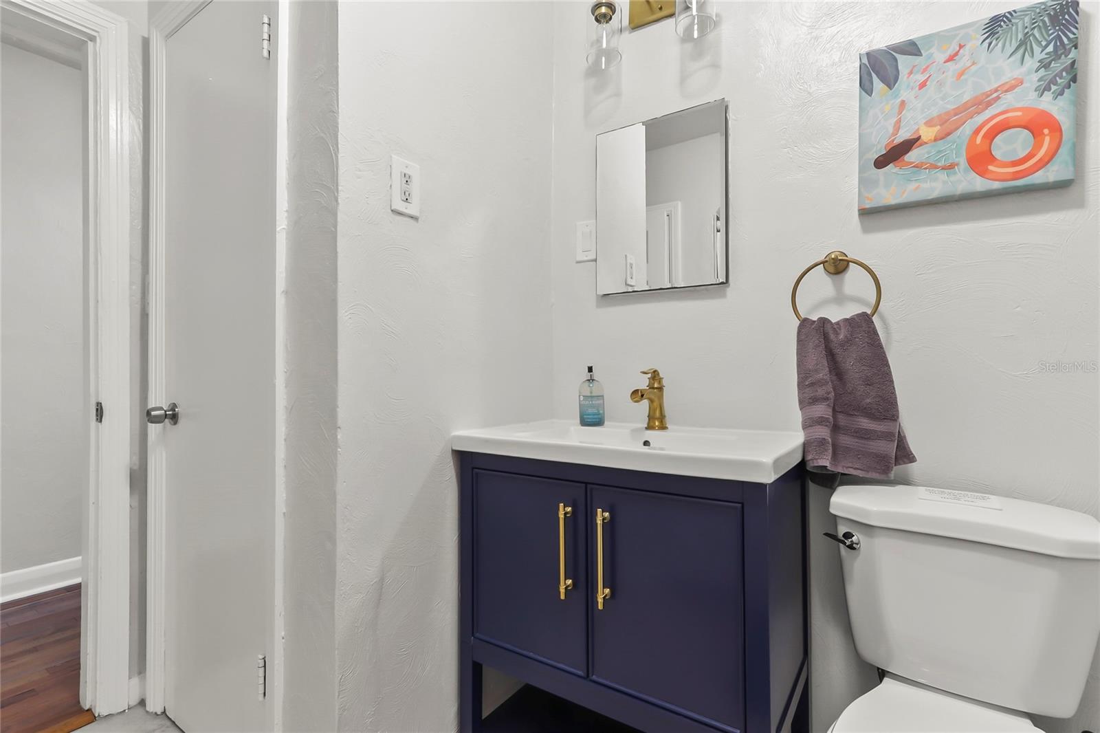 Image 40 of 43 For 1108 Chelsea Street